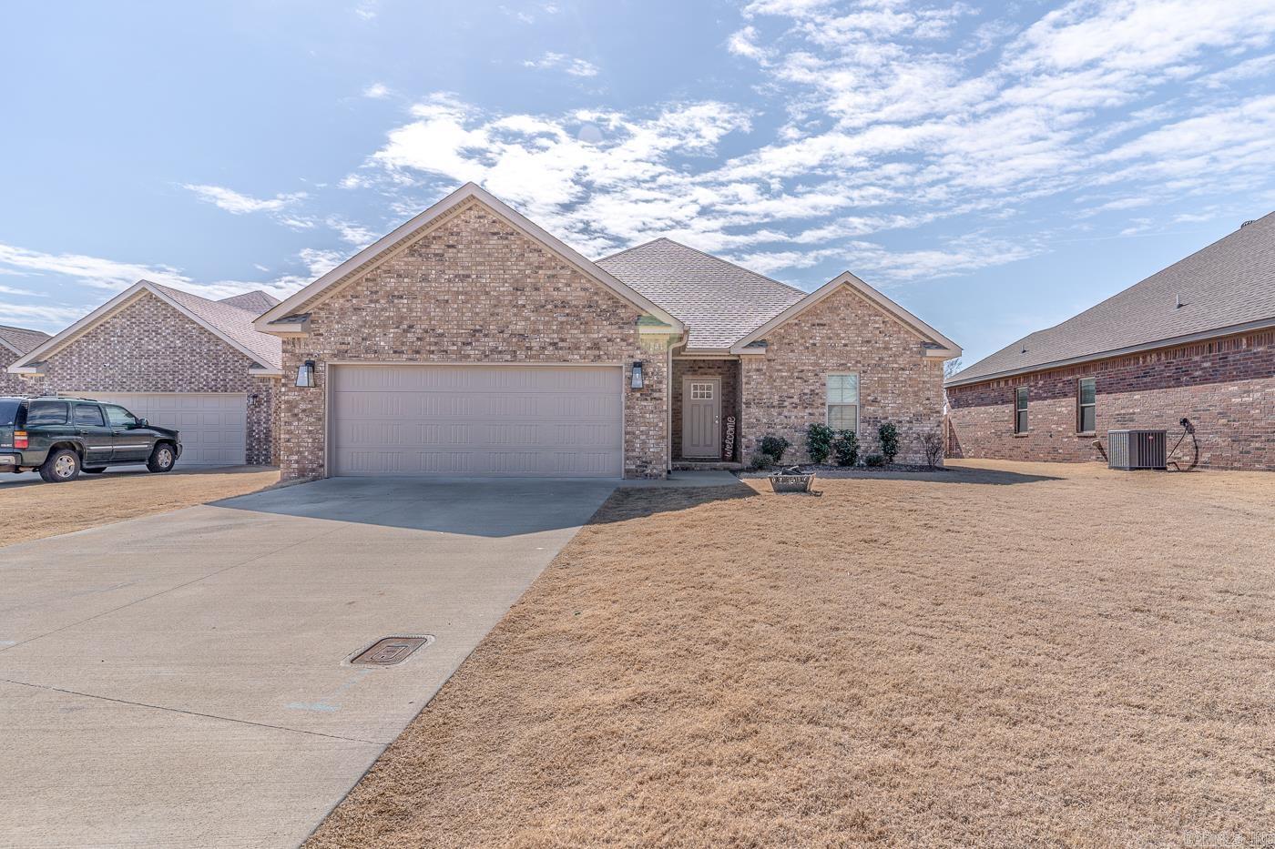 4813 Edgemont Drive Jonesboro, AR 72405