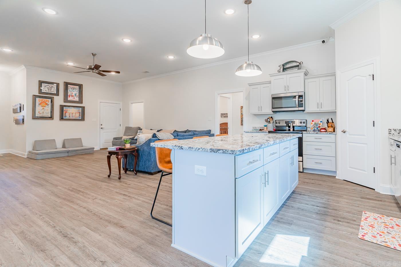 4813 Edgemont Drive Jonesboro, AR 72405