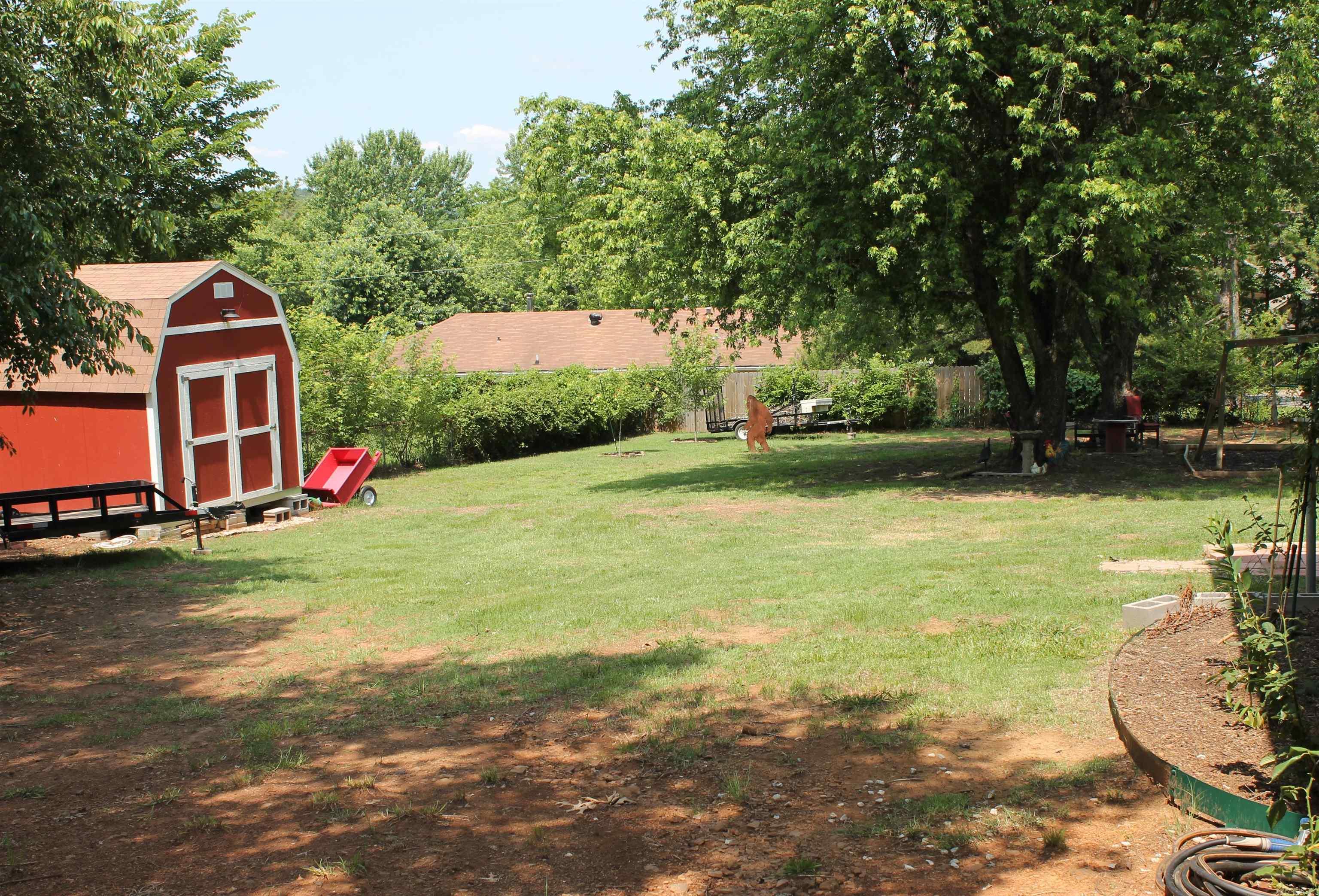 701 Crossbow  Huntsville, AR