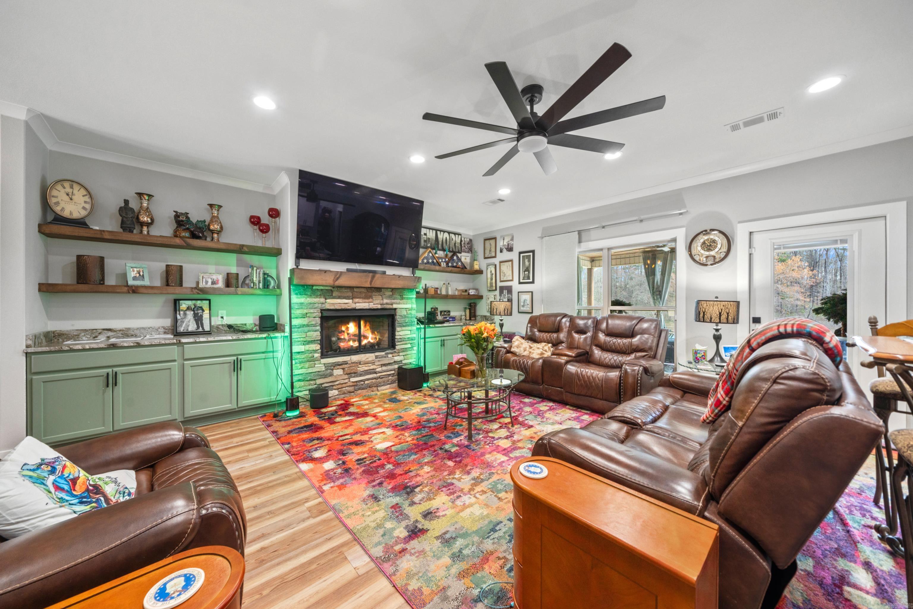664 Hiram Drive Bauxite, AR 72011-0000
