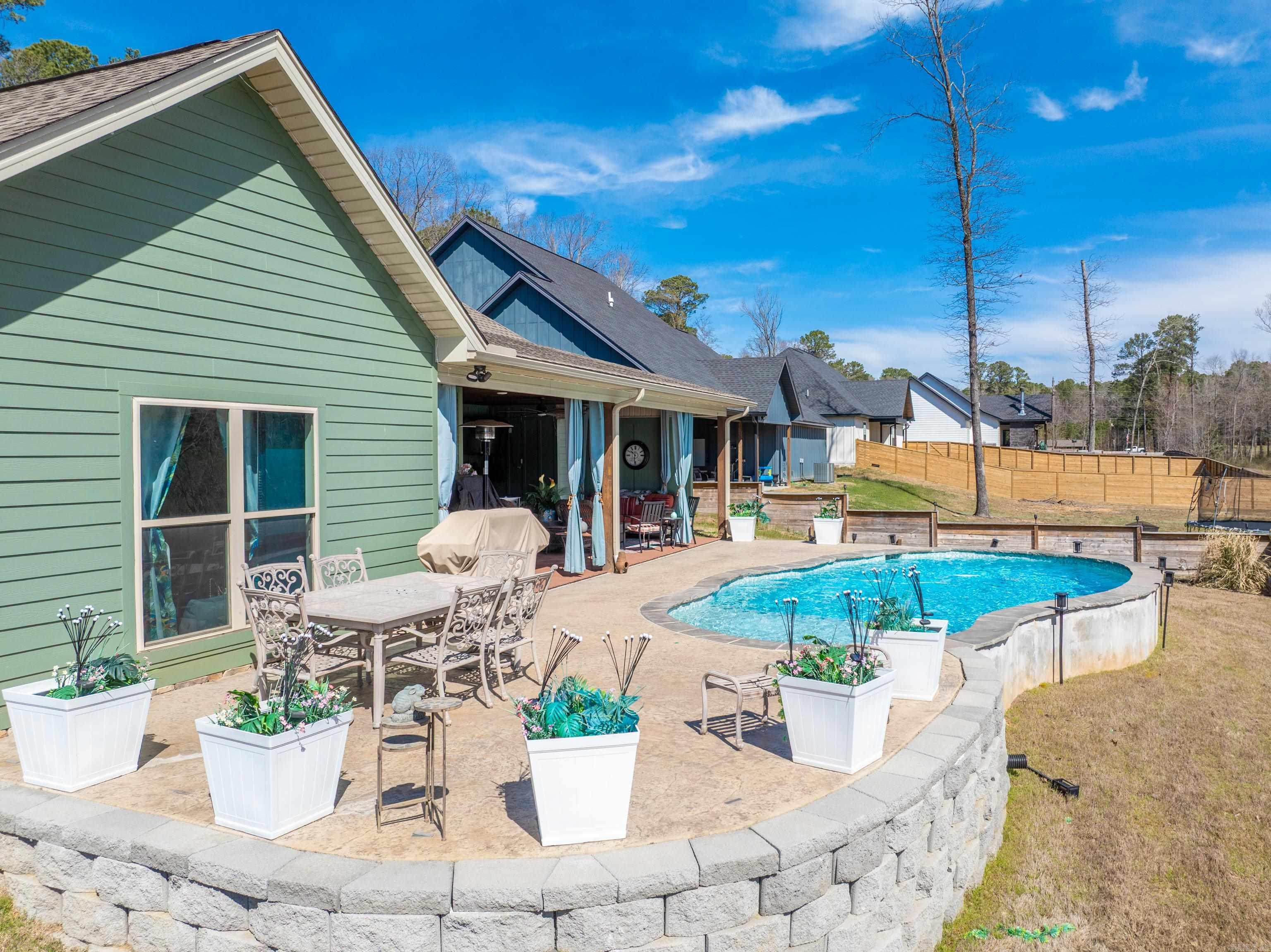 664  Hiram  Bauxite, AR