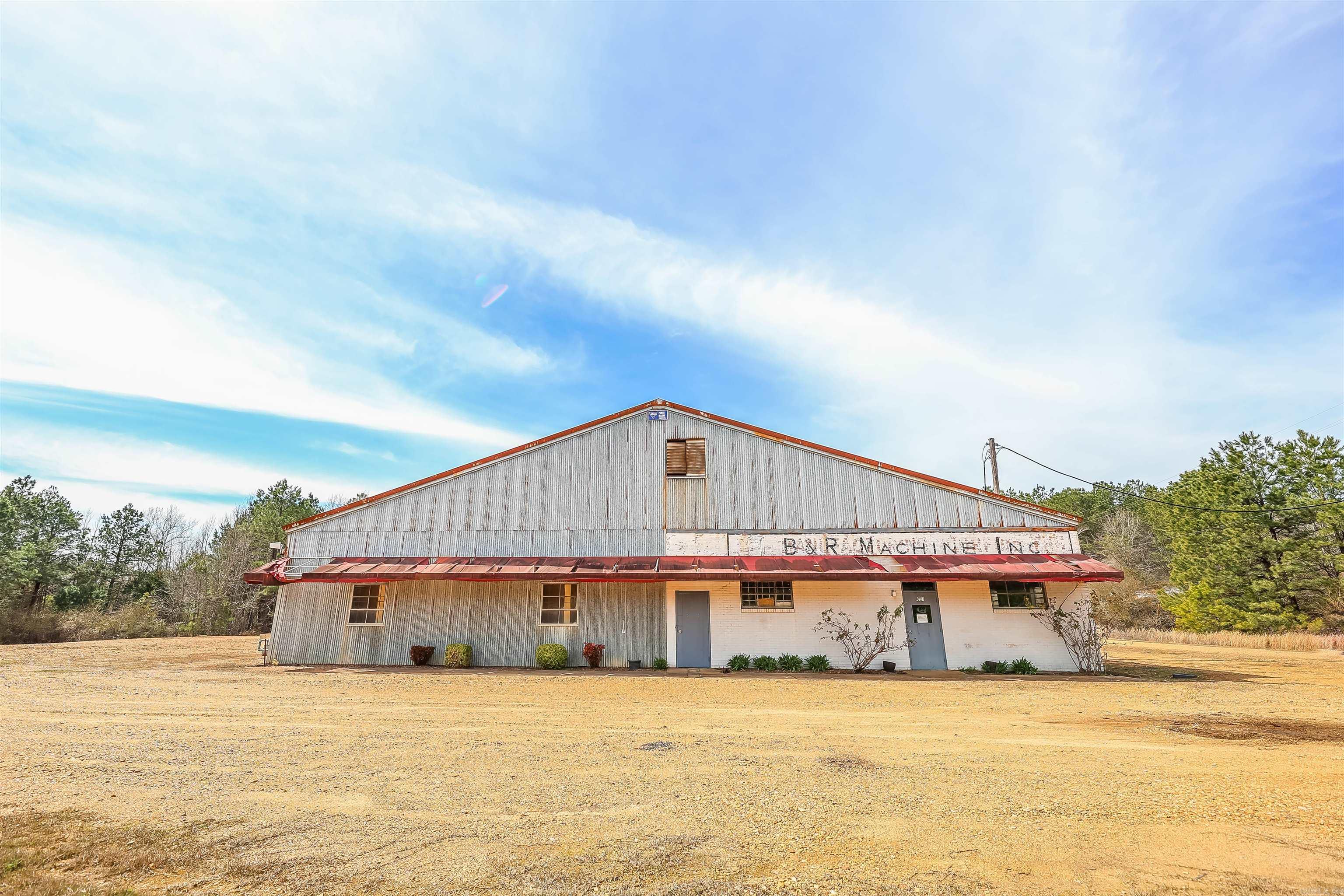 3748  Highway 376 S.  Camden, AR