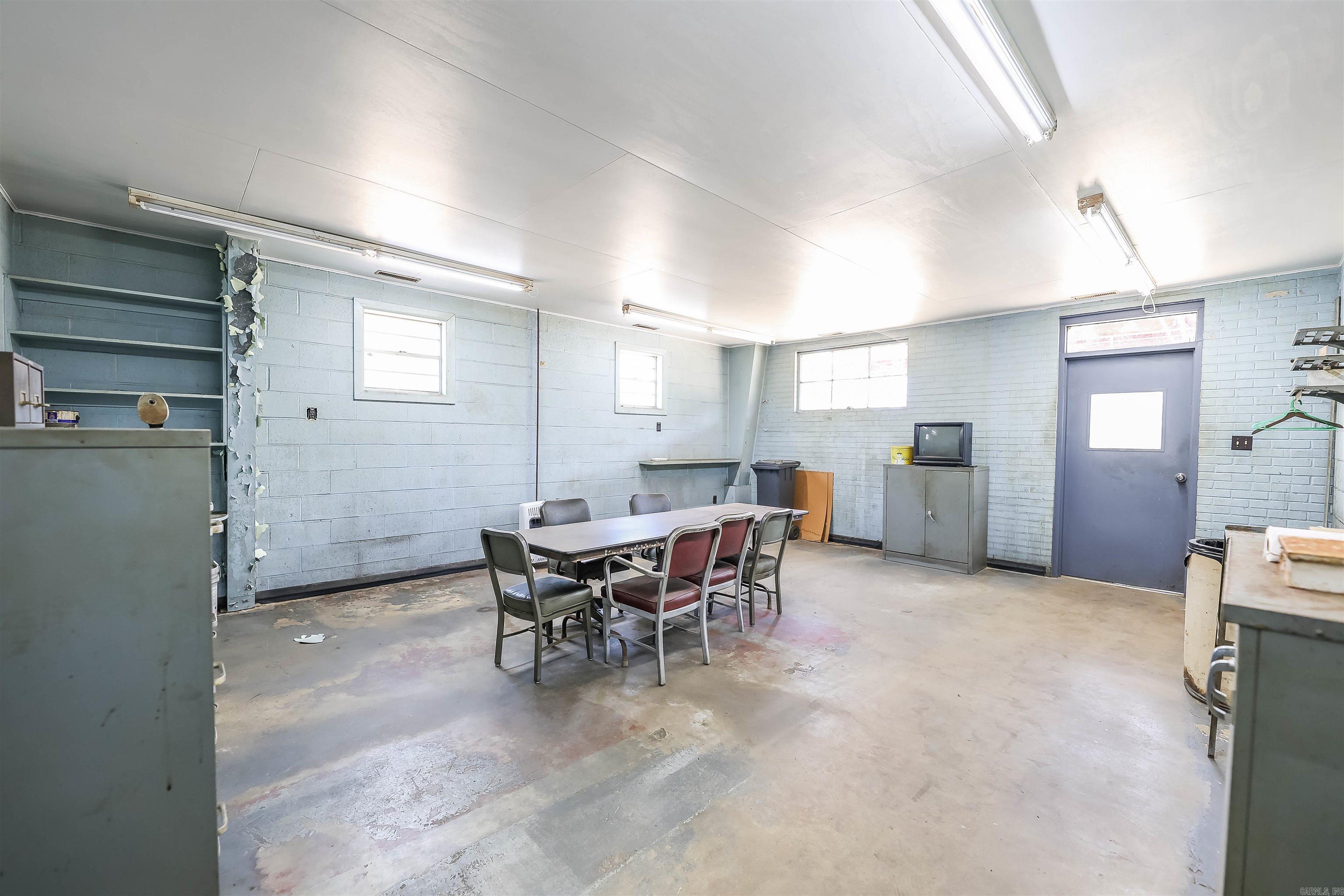 3748  Highway 376 S.  Camden, AR