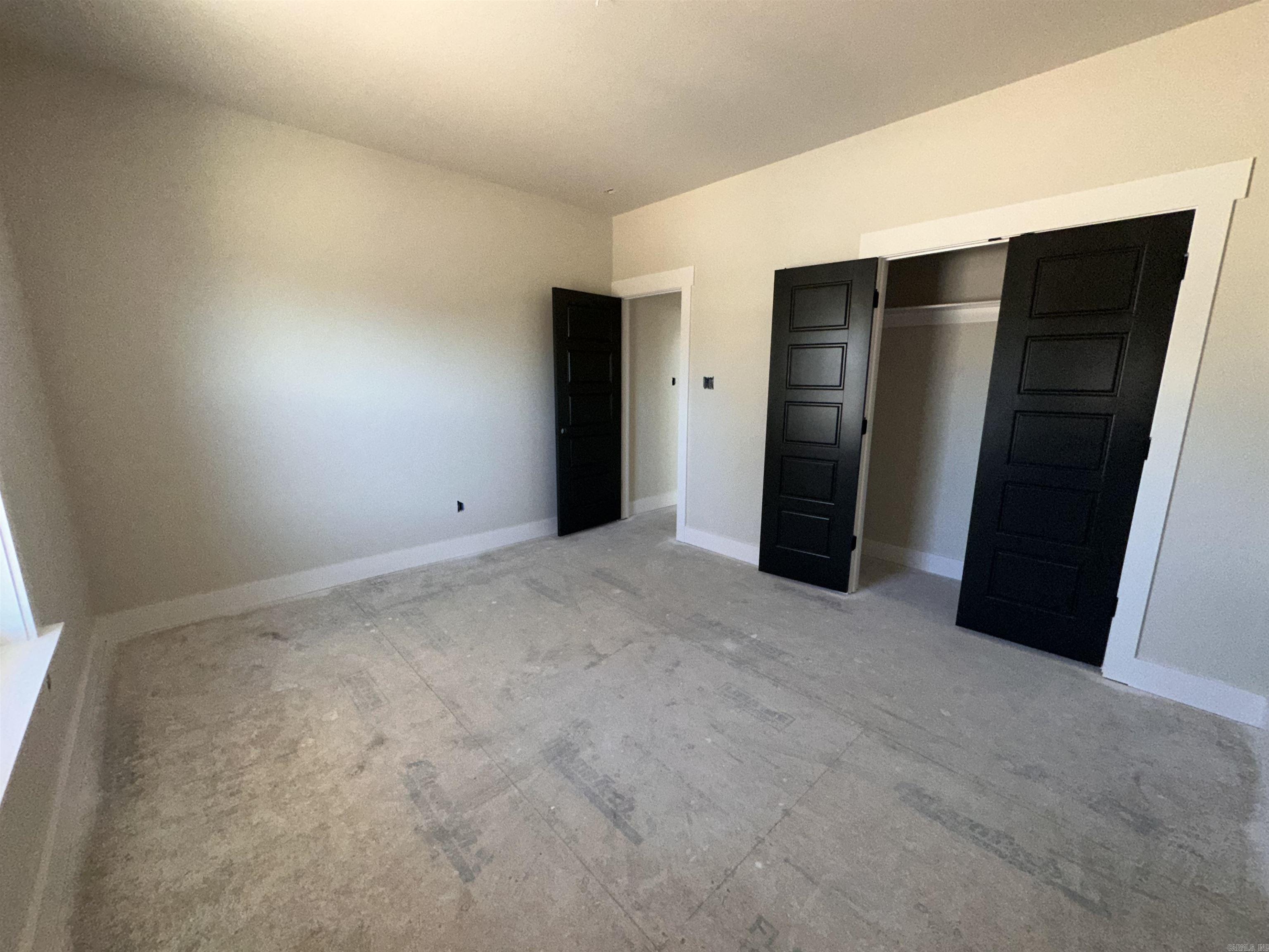 132  Lombard  Hot Springs, AR