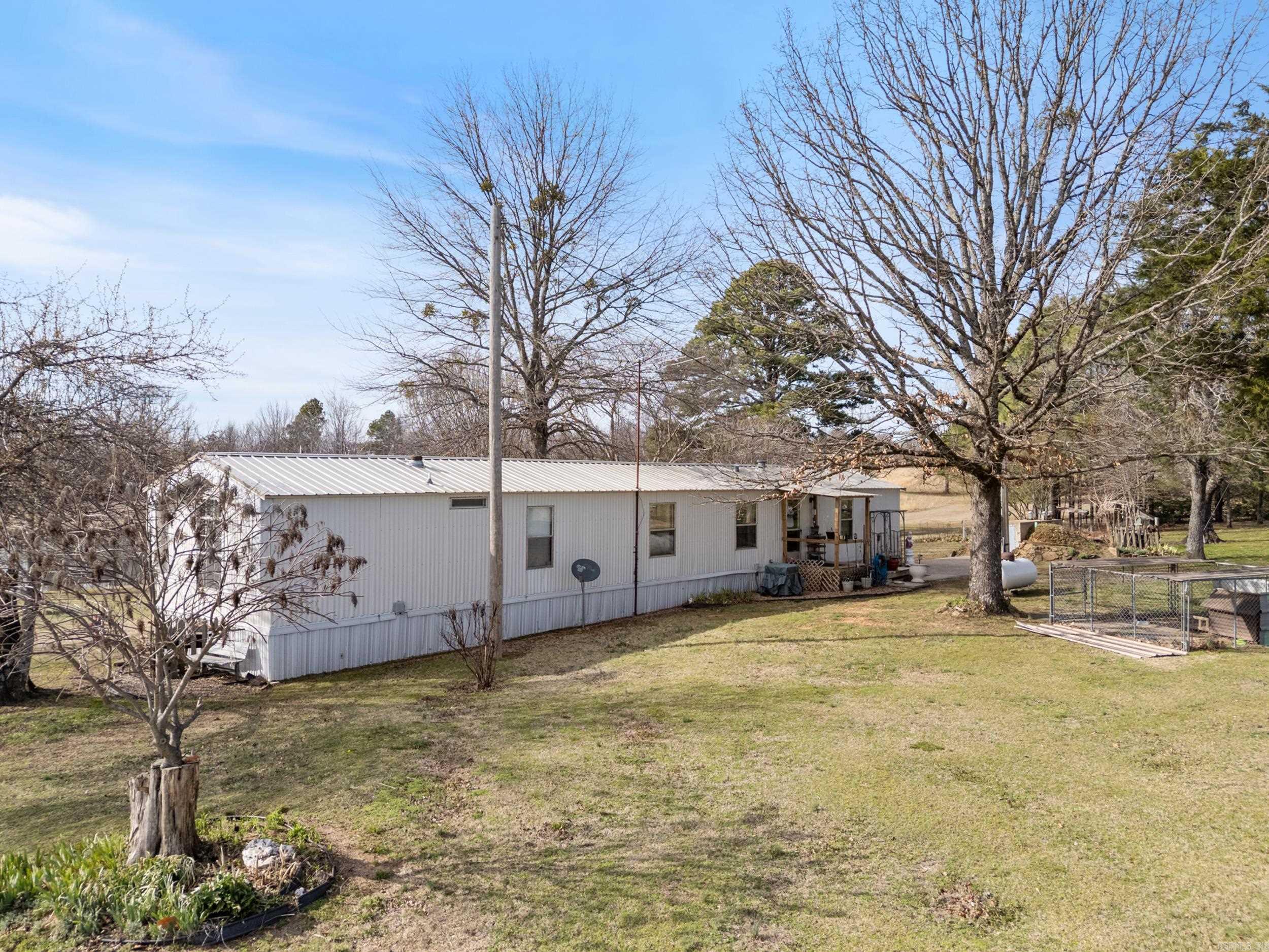 451  Mt.Nebo  Enola, AR