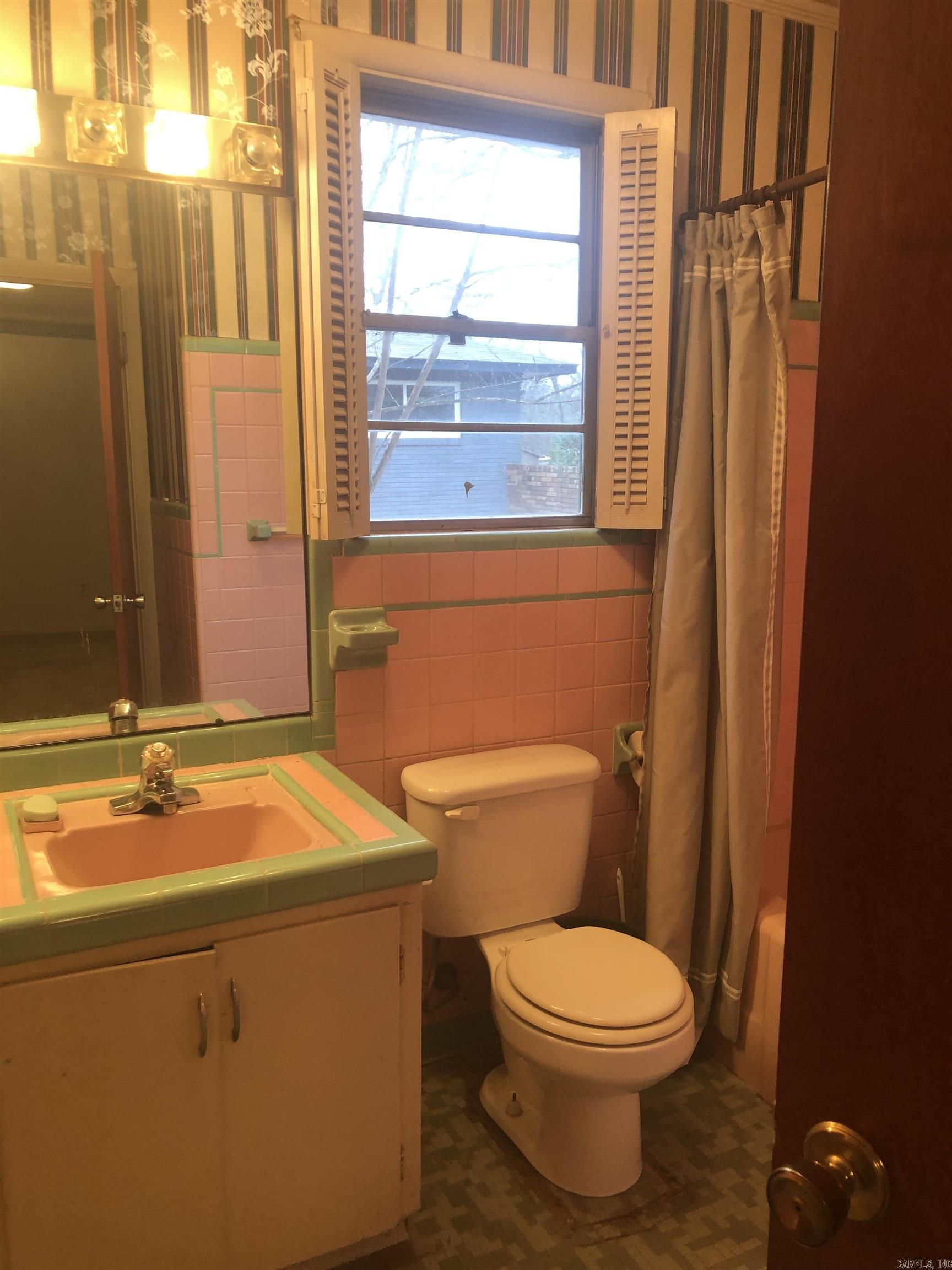 1618  South Prairie  Stuttgart, AR