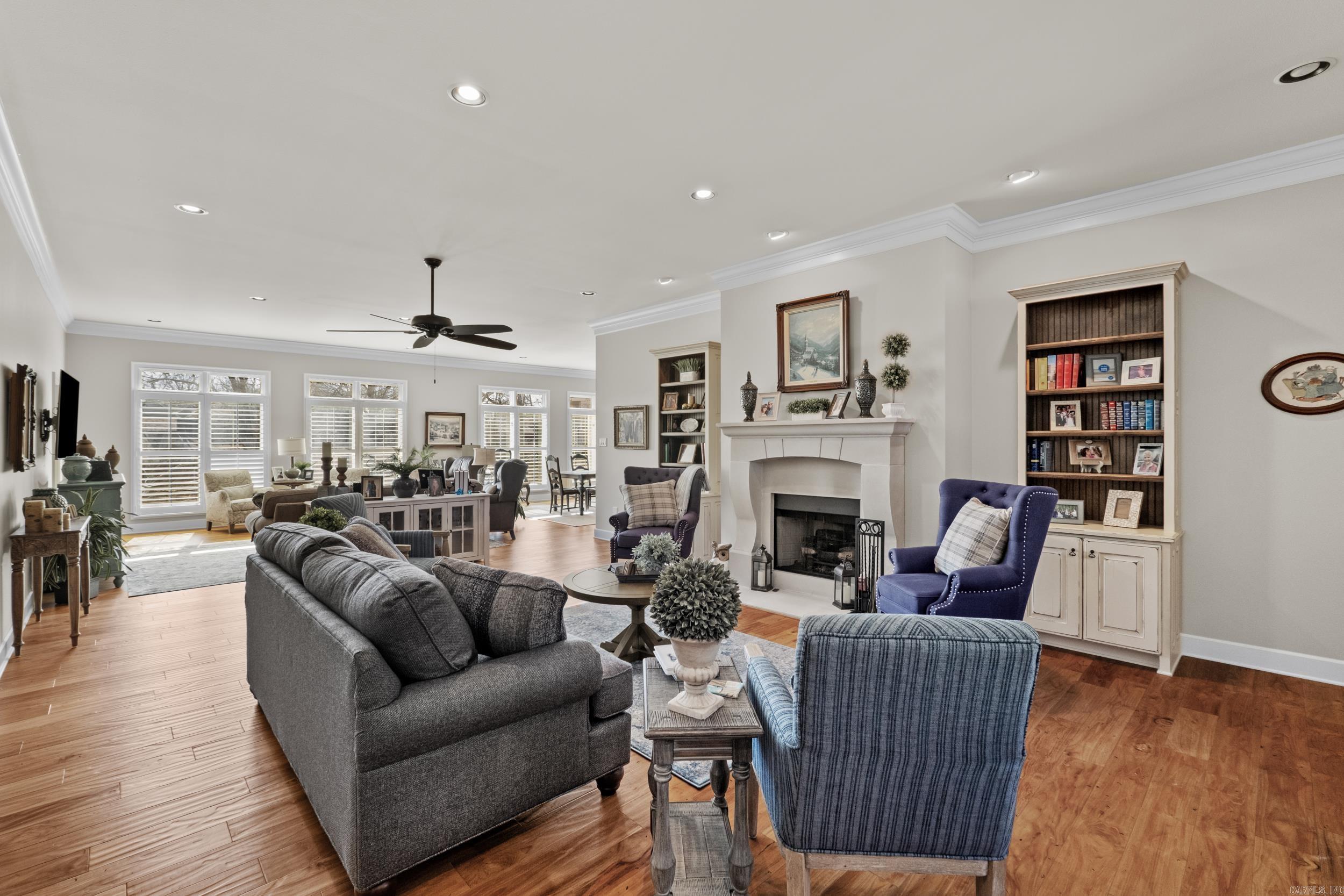 106  Black Oak  Searcy, AR