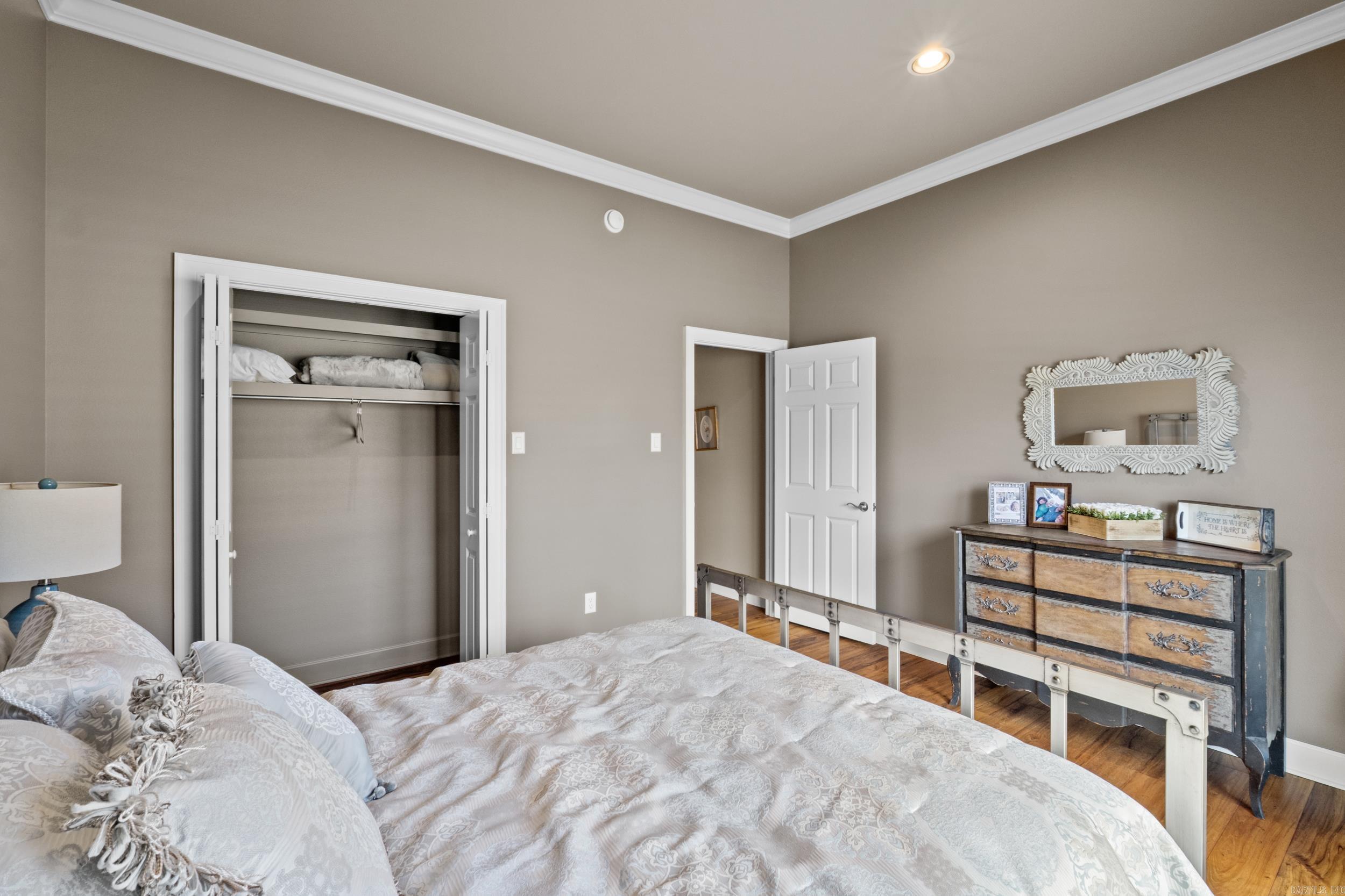 106  Black Oak  Searcy, AR