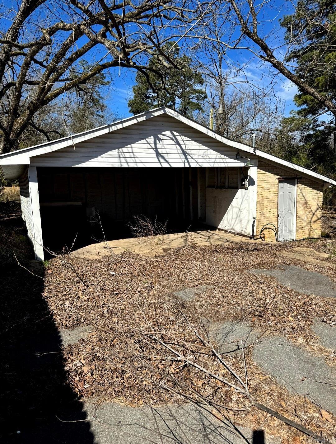 400  Washington  Star City, AR