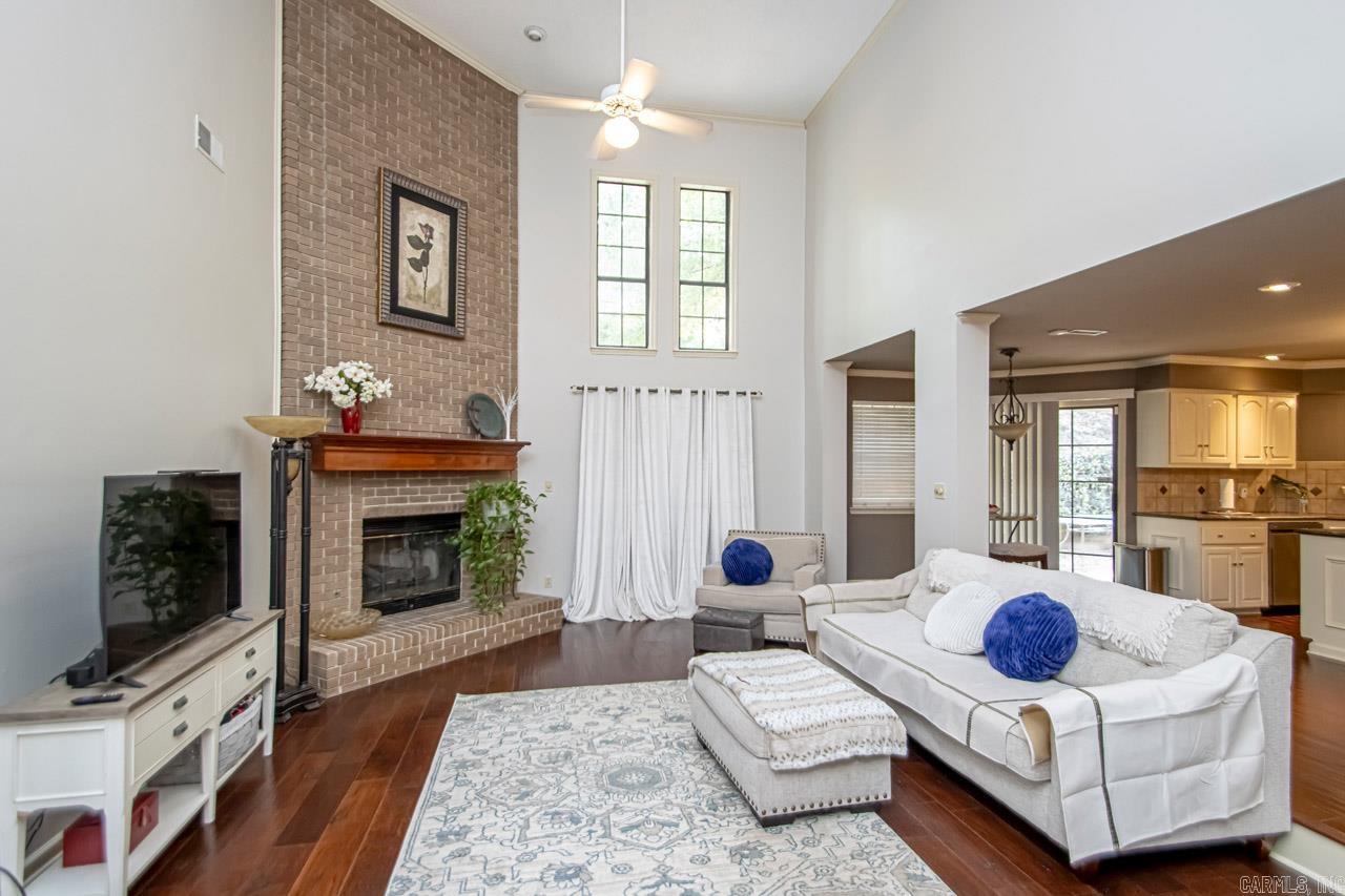 7 Platte Cove Maumelle, AR 72113