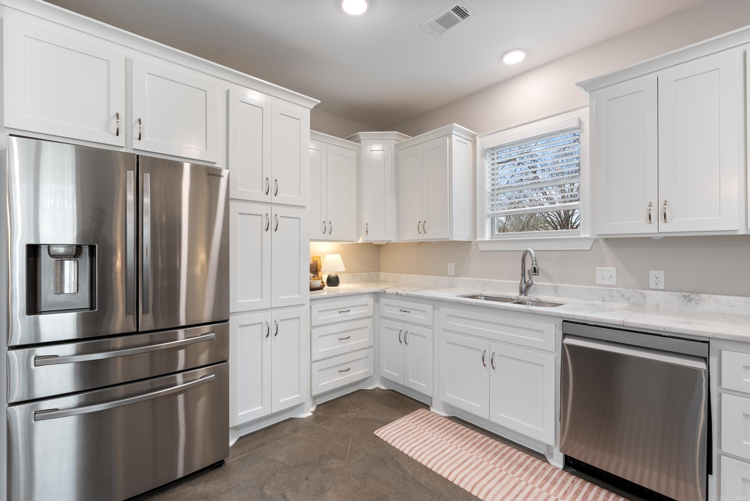 2860  Carmichael Dr  Conway, AR