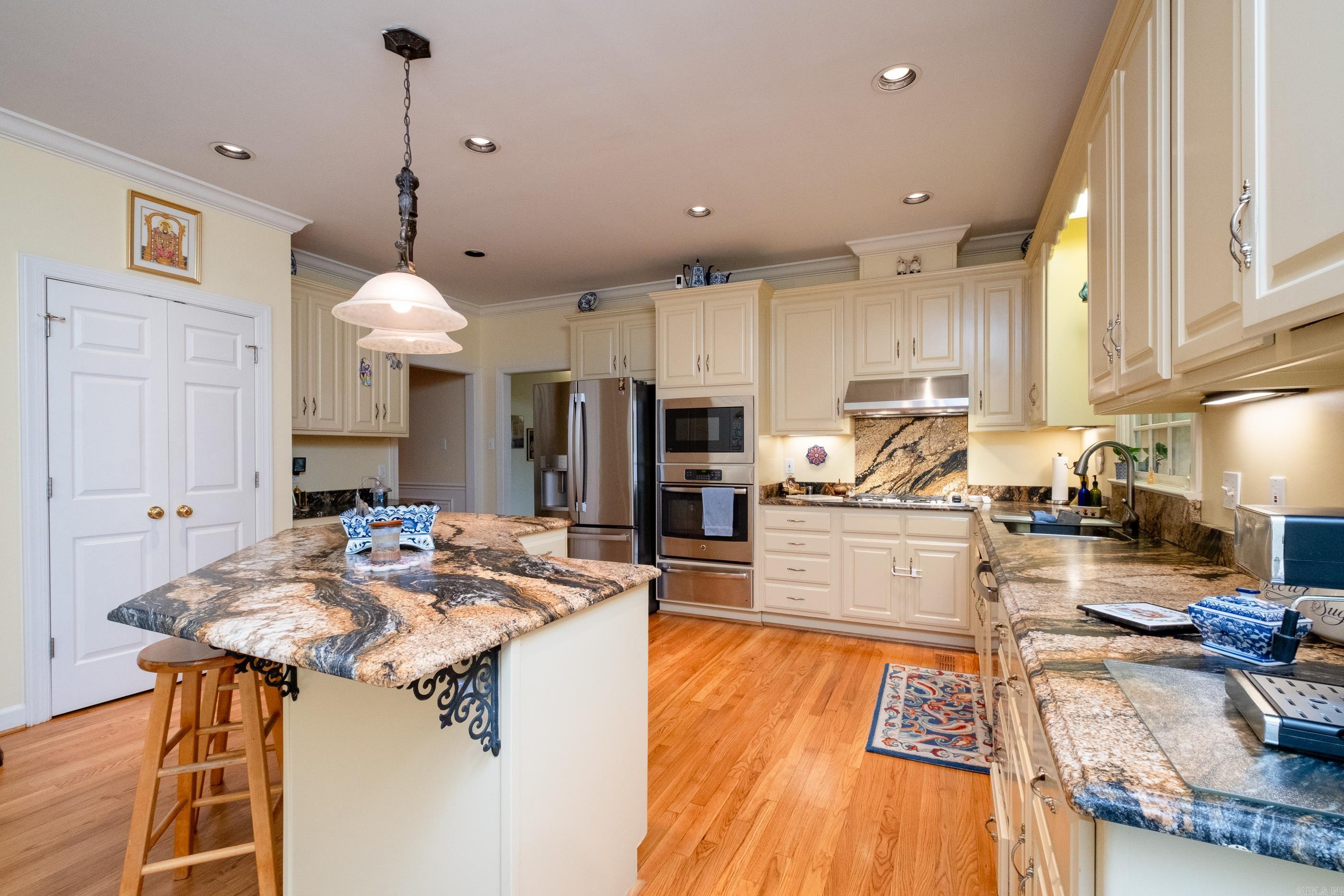 14020  Belle Pointe  Little Rock, AR