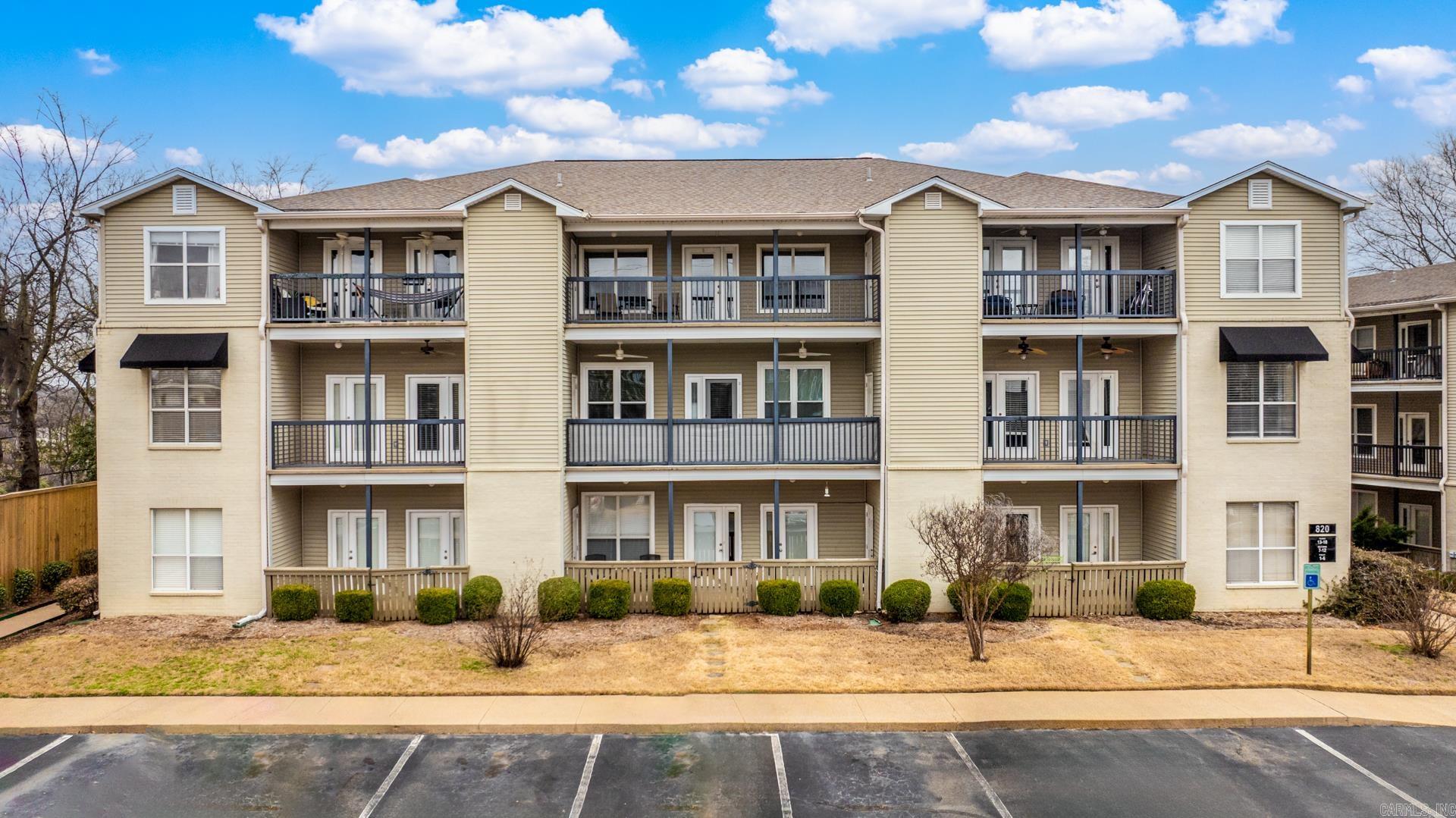 820  North  Little Rock, AR
