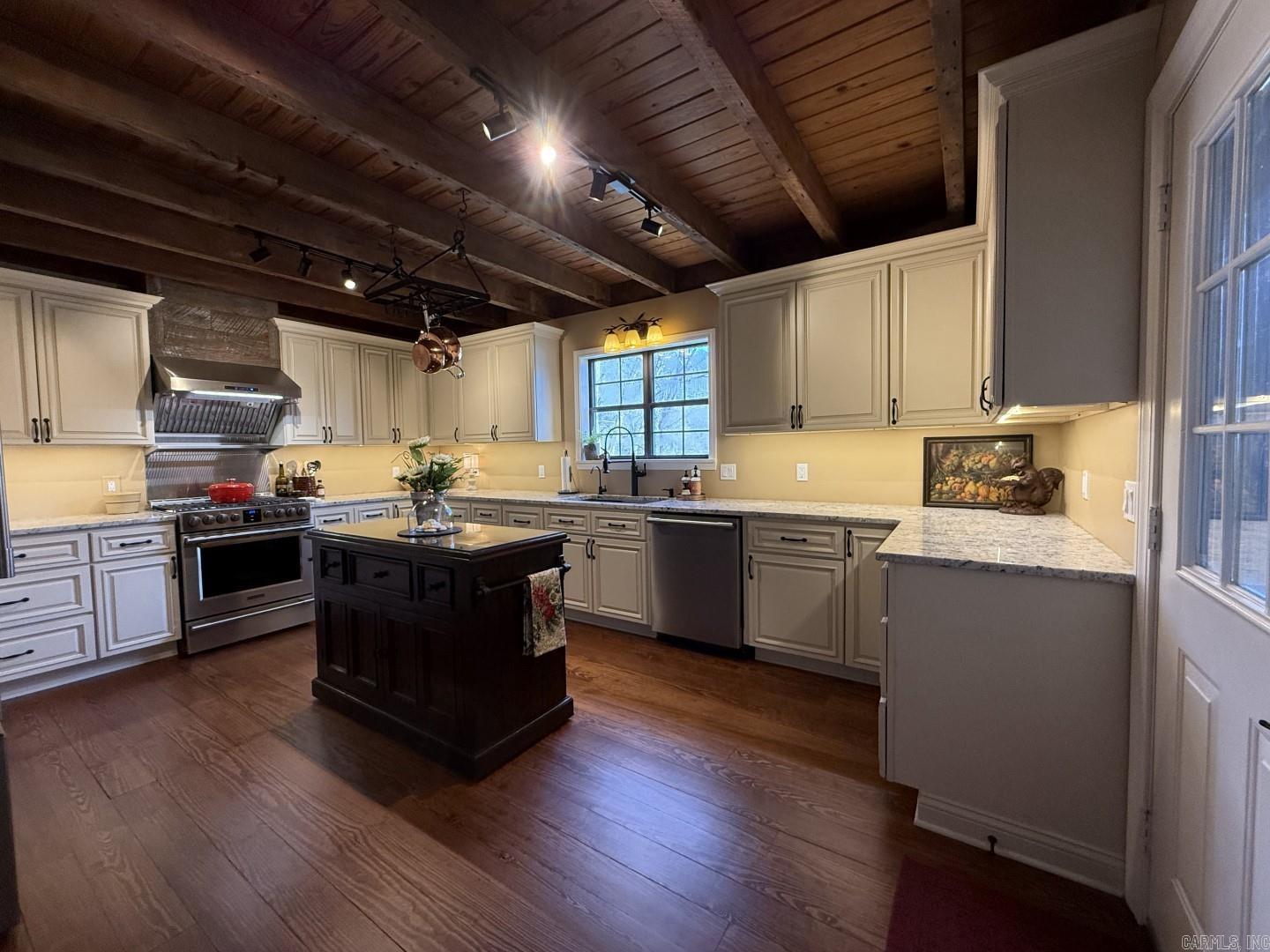 741  Hayden Heights  Mountain View, AR