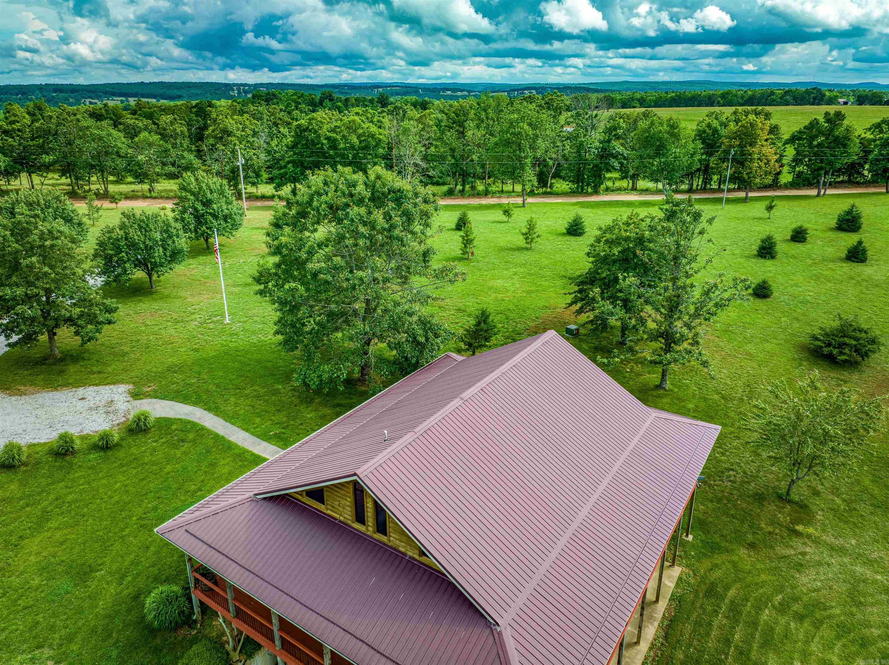 9178 Deer Road Harrison, AR 72601