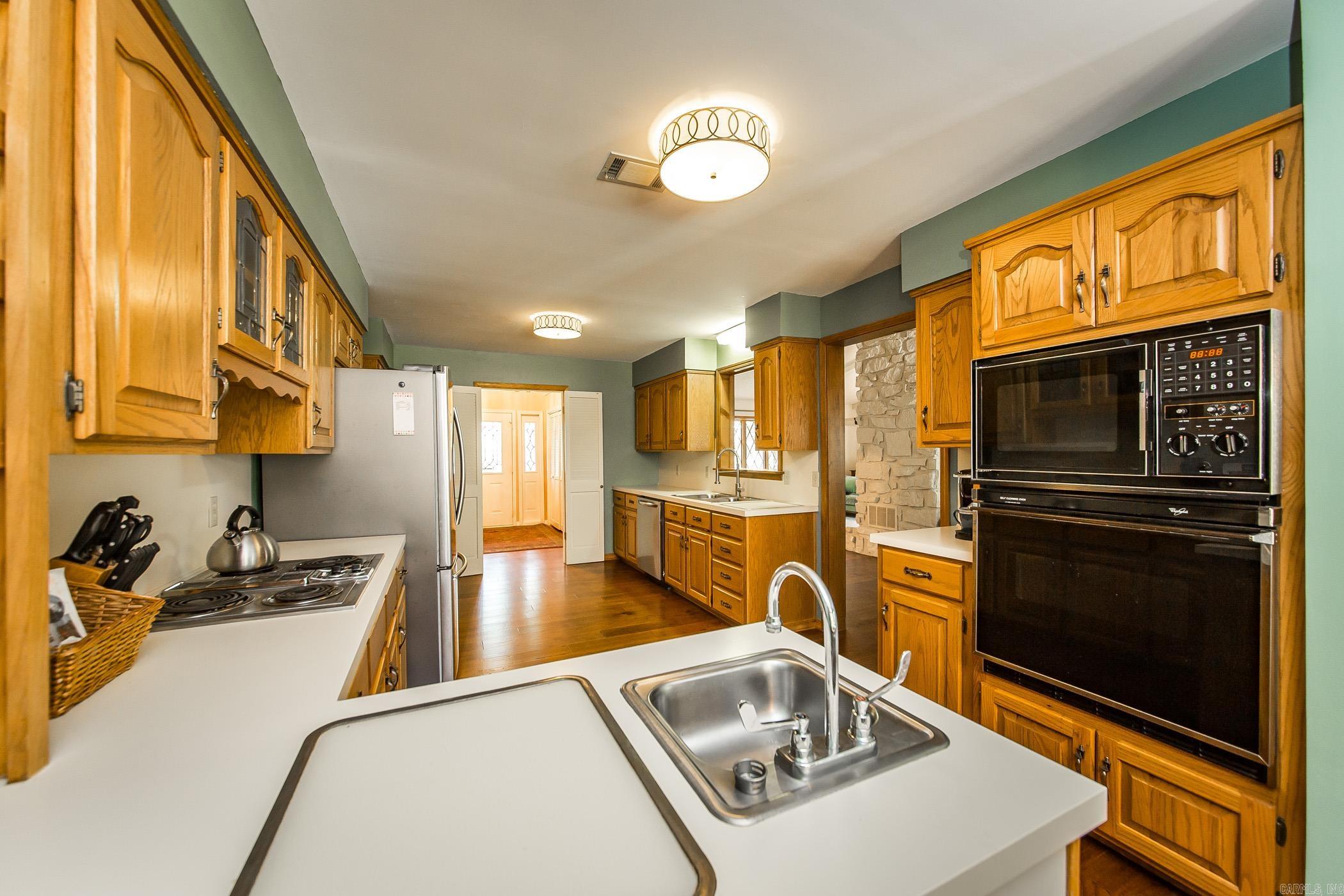 125 E Blue Ridge Ter  Fairfield Bay, AR