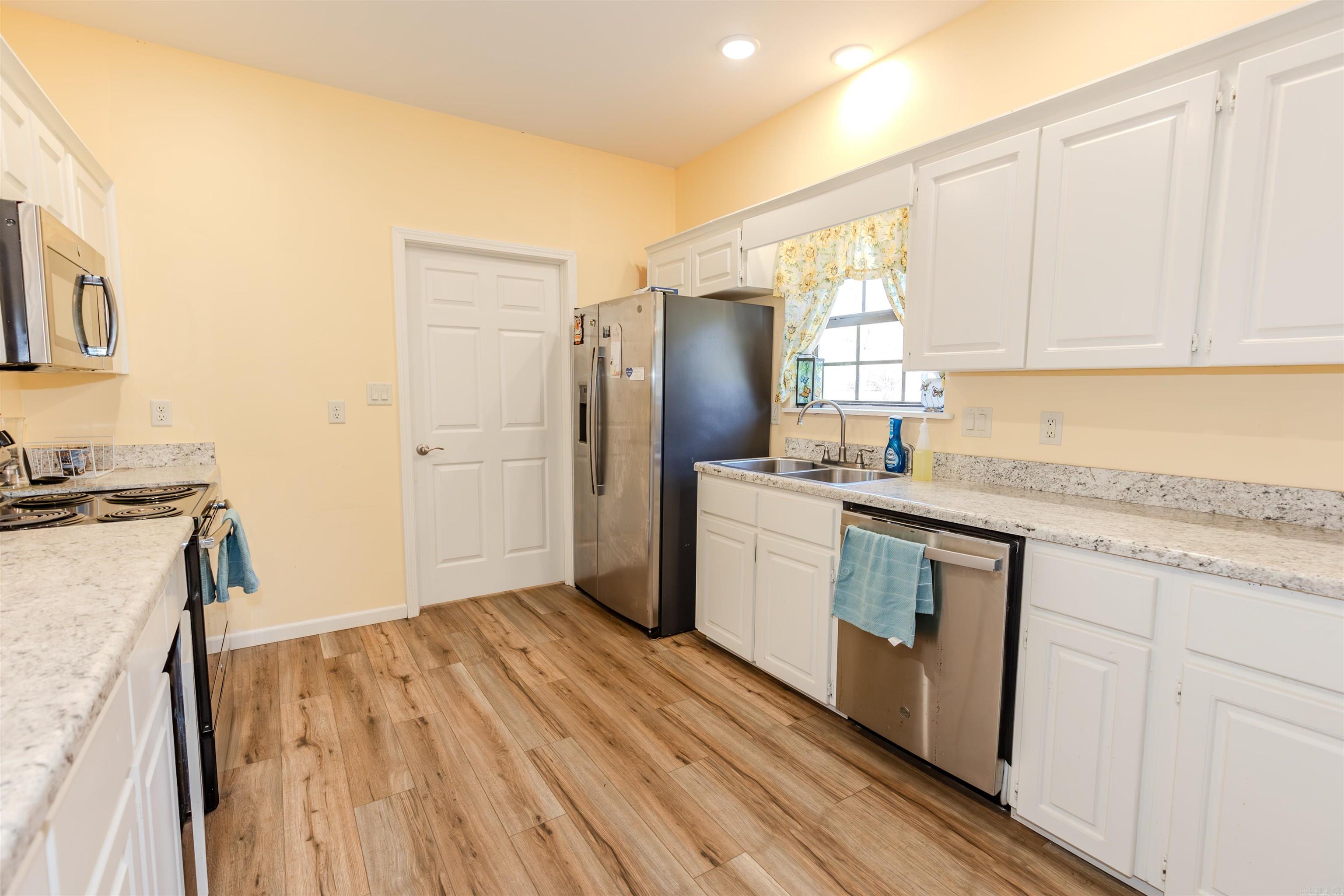 10576  Carter Cove  Plainview, AR