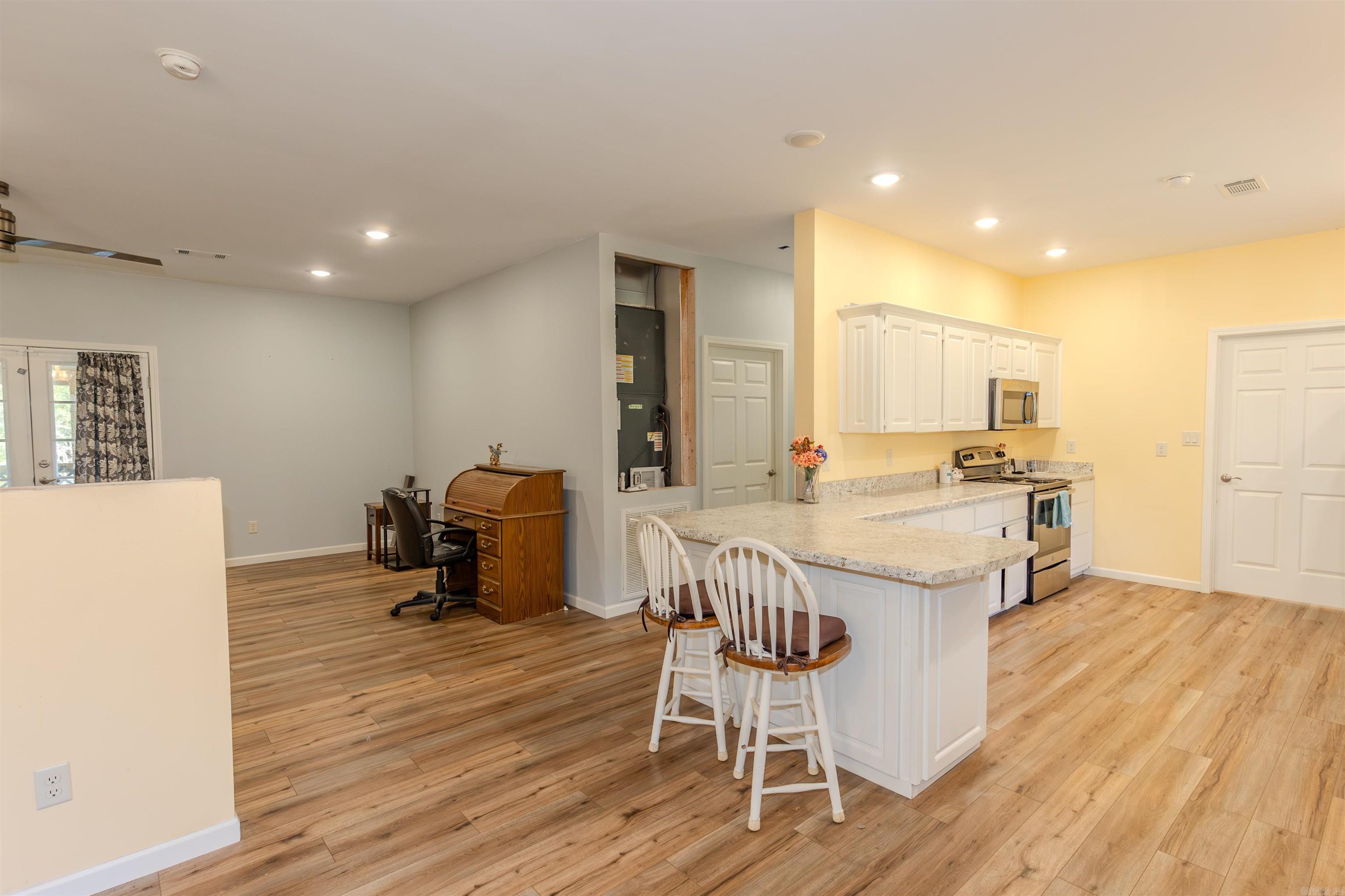10576  Carter Cove  Plainview, AR