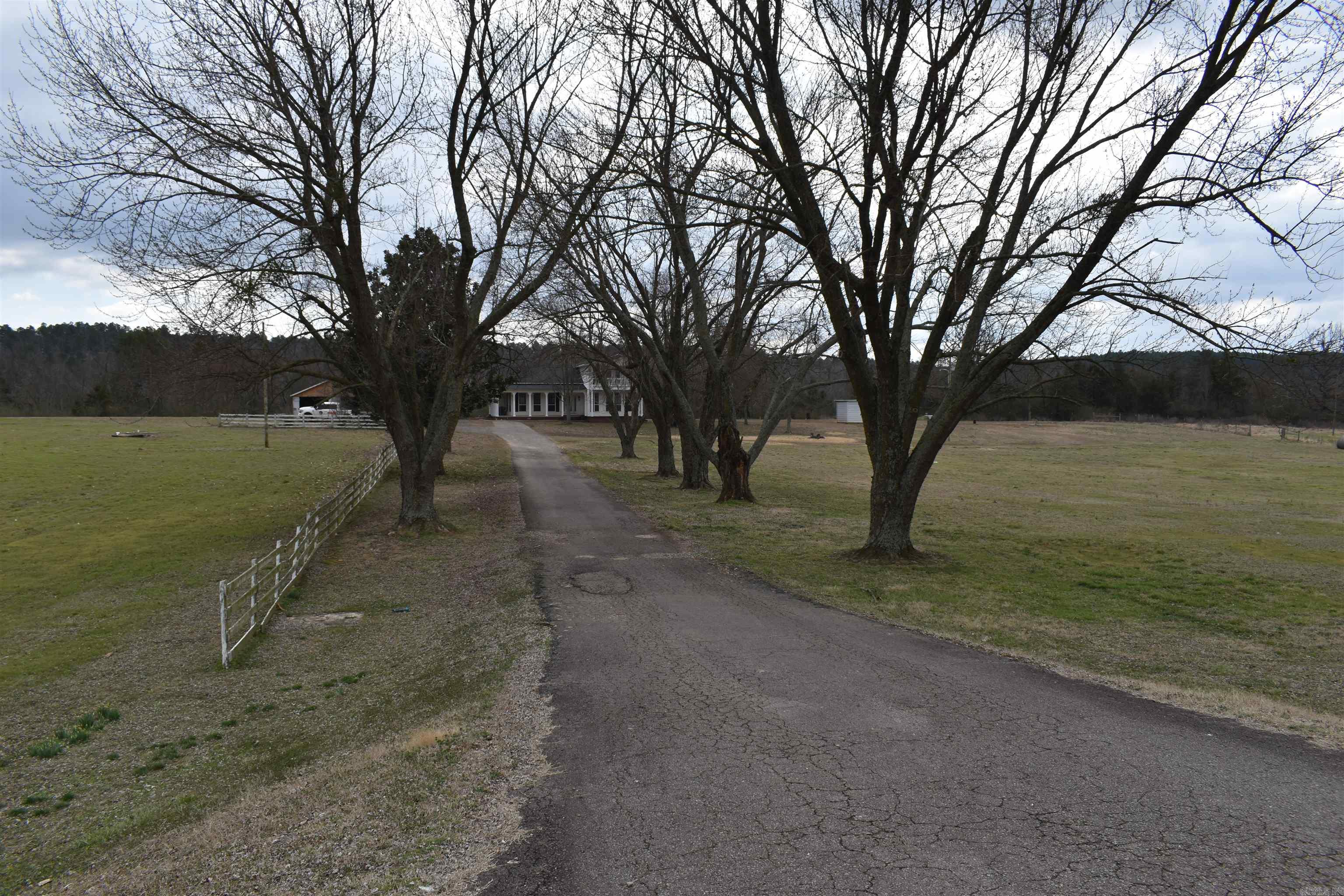 12729 E HWY 248  Waldron, AR