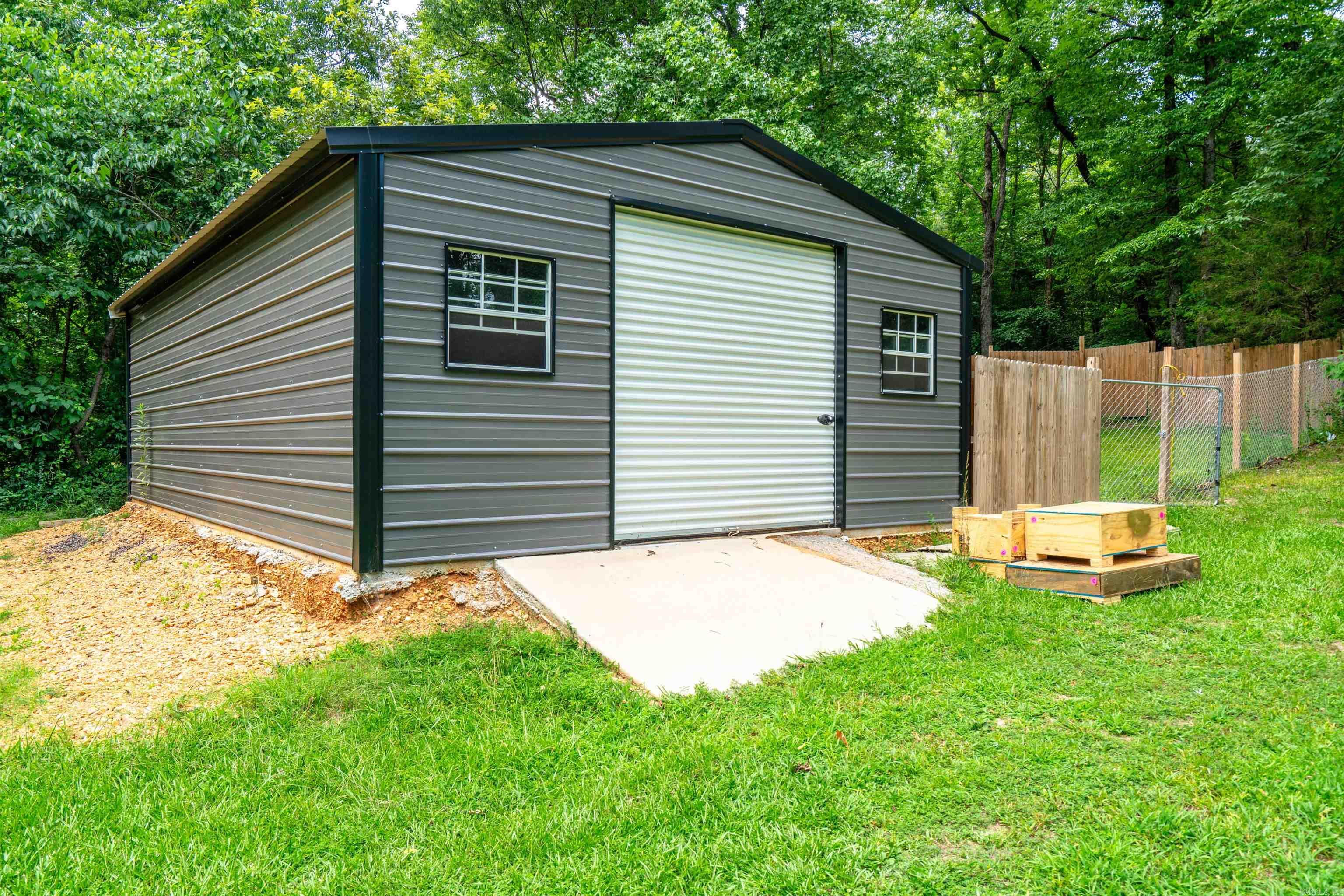 7640  HWY 298  Benton, AR