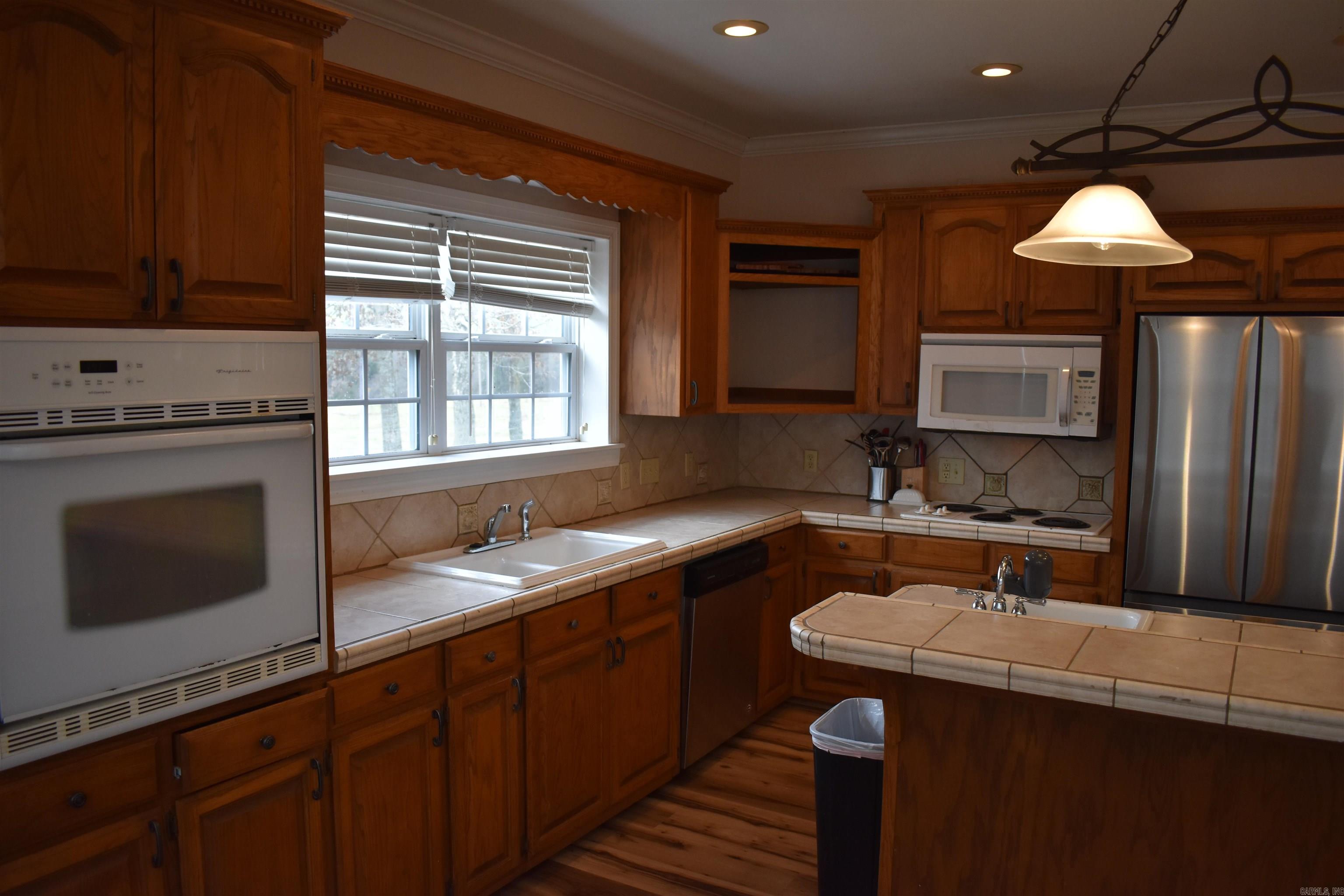 12729 E HWY 248  Waldron, AR