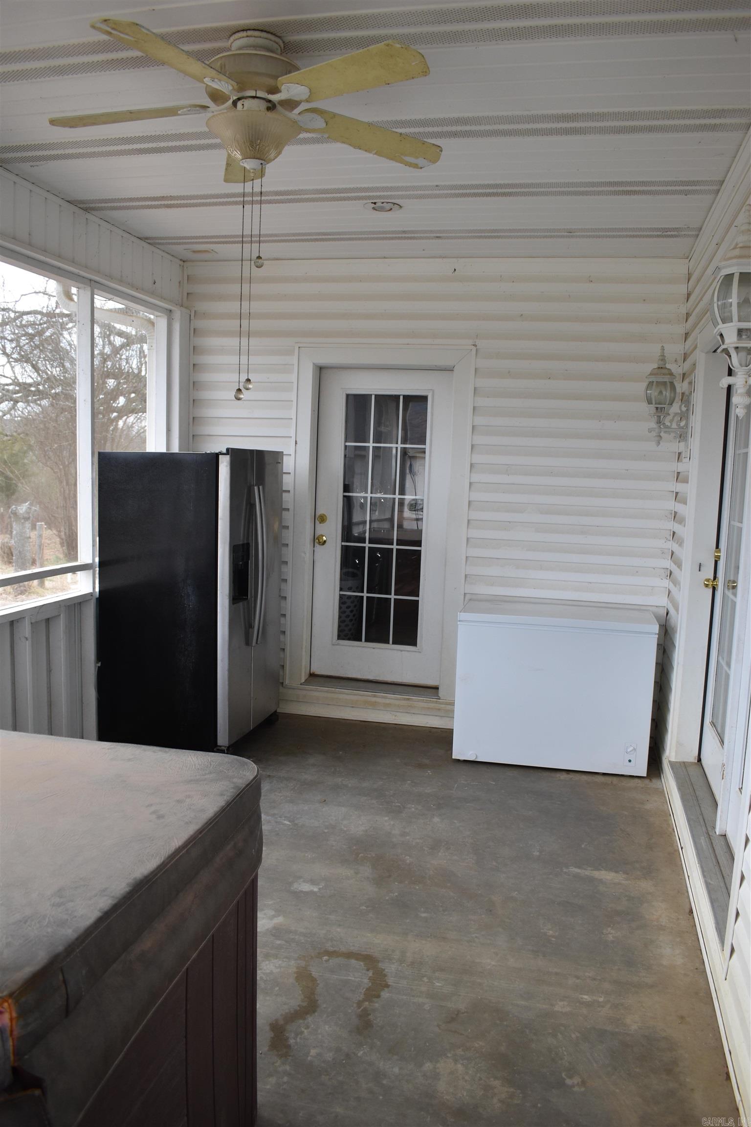 12729 E HWY 248  Waldron, AR
