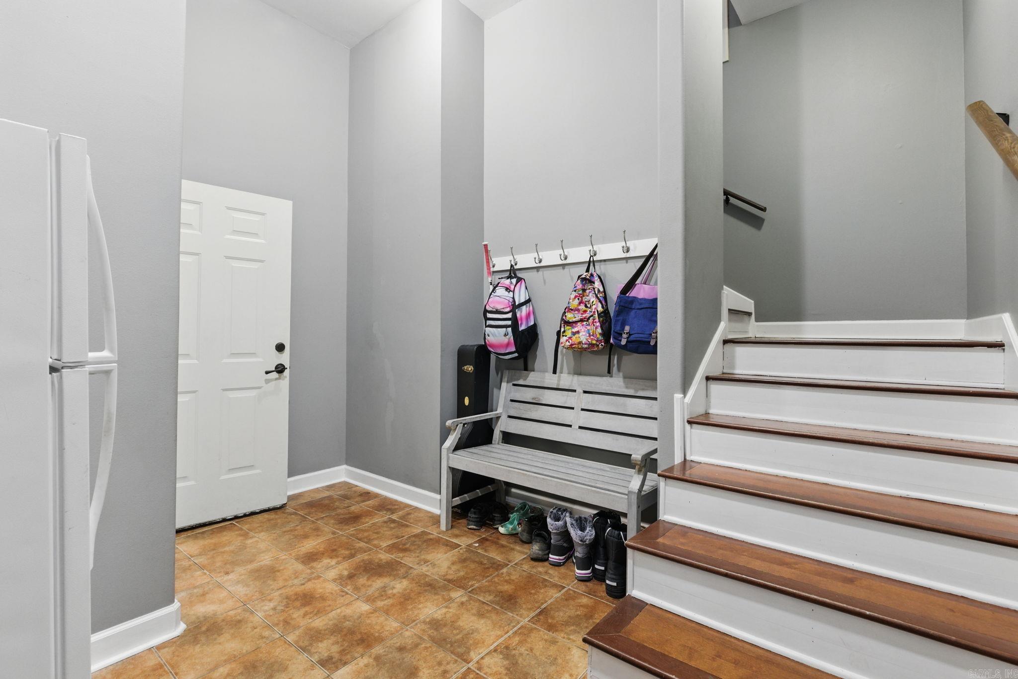 1204  Stamford Drive  Benton, AR