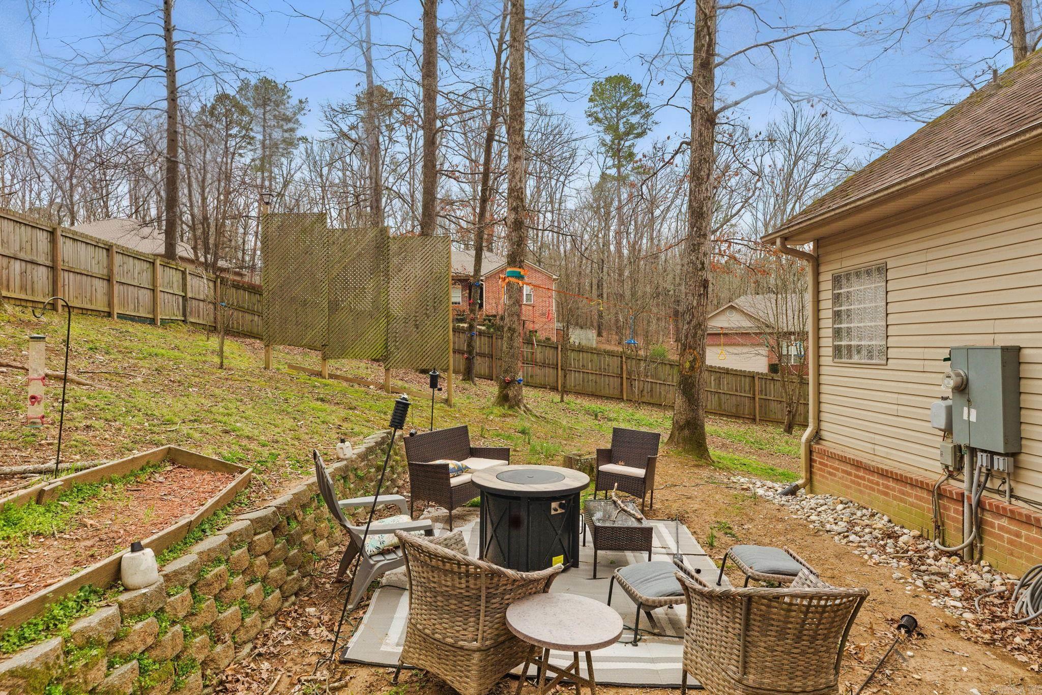 1204  Stamford Drive  Benton, AR