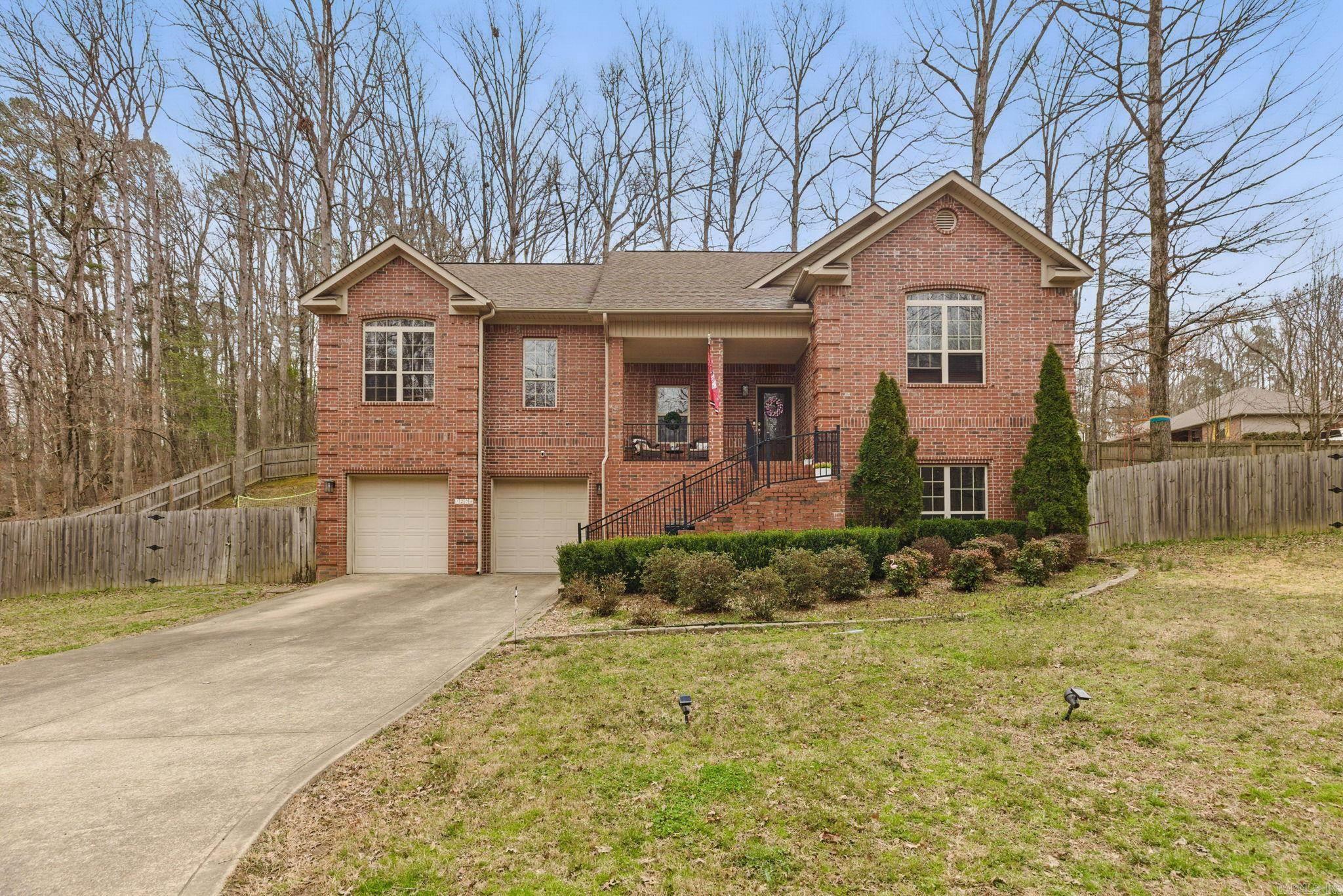 1204  Stamford Drive  Benton, AR