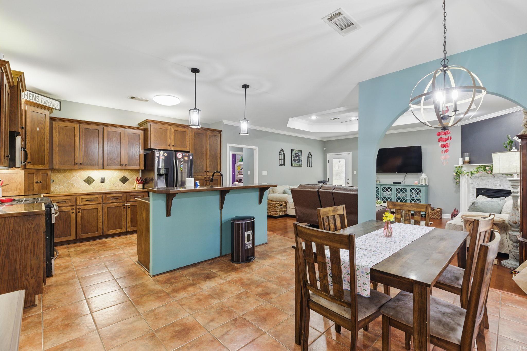 1204  Stamford Drive  Benton, AR