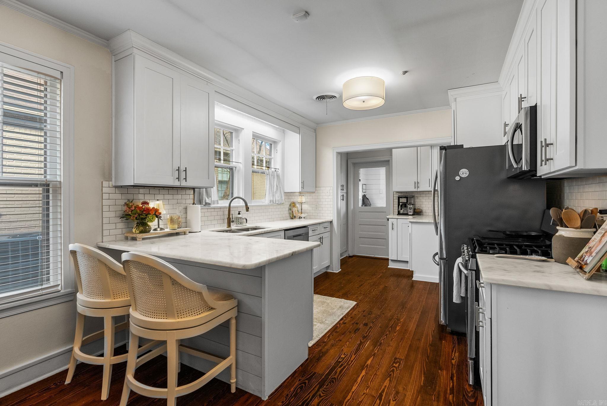 5120  Cantrell  Little Rock, AR