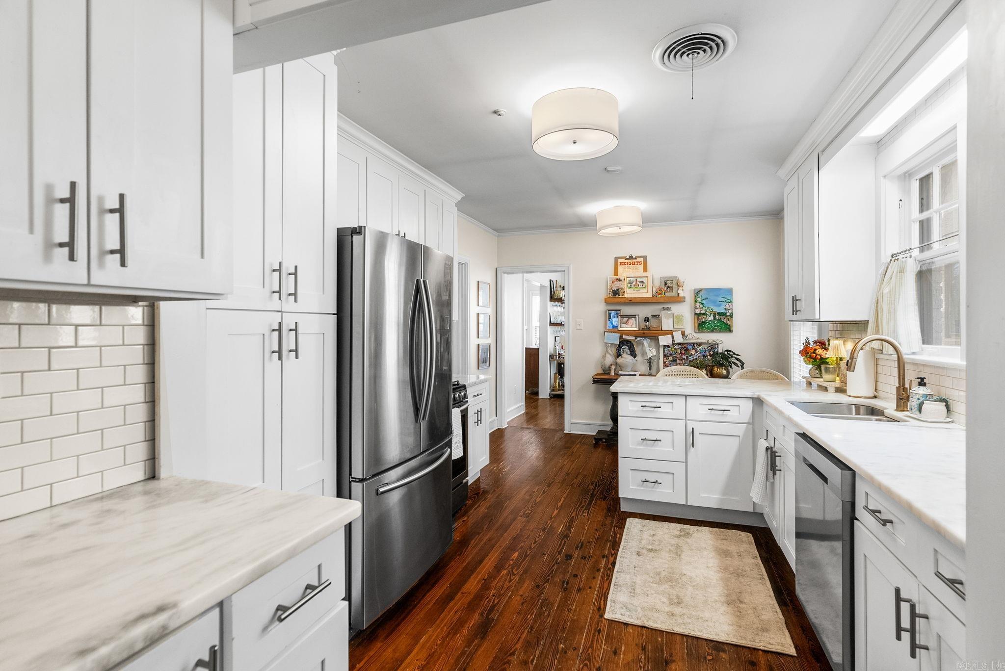 5120  Cantrell  Little Rock, AR