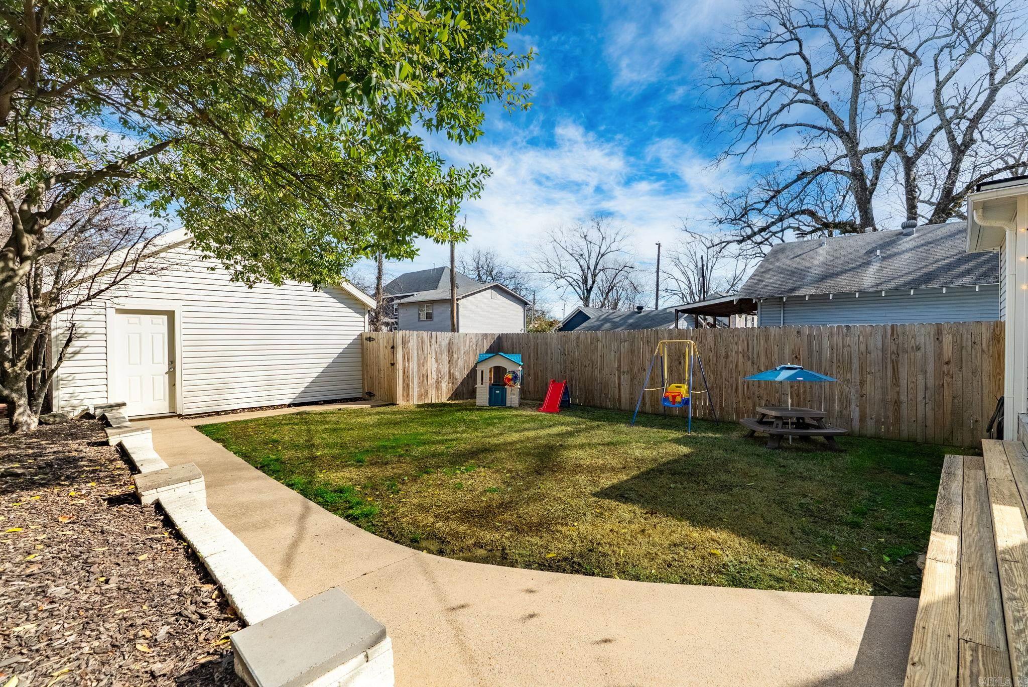 5120  Cantrell  Little Rock, AR