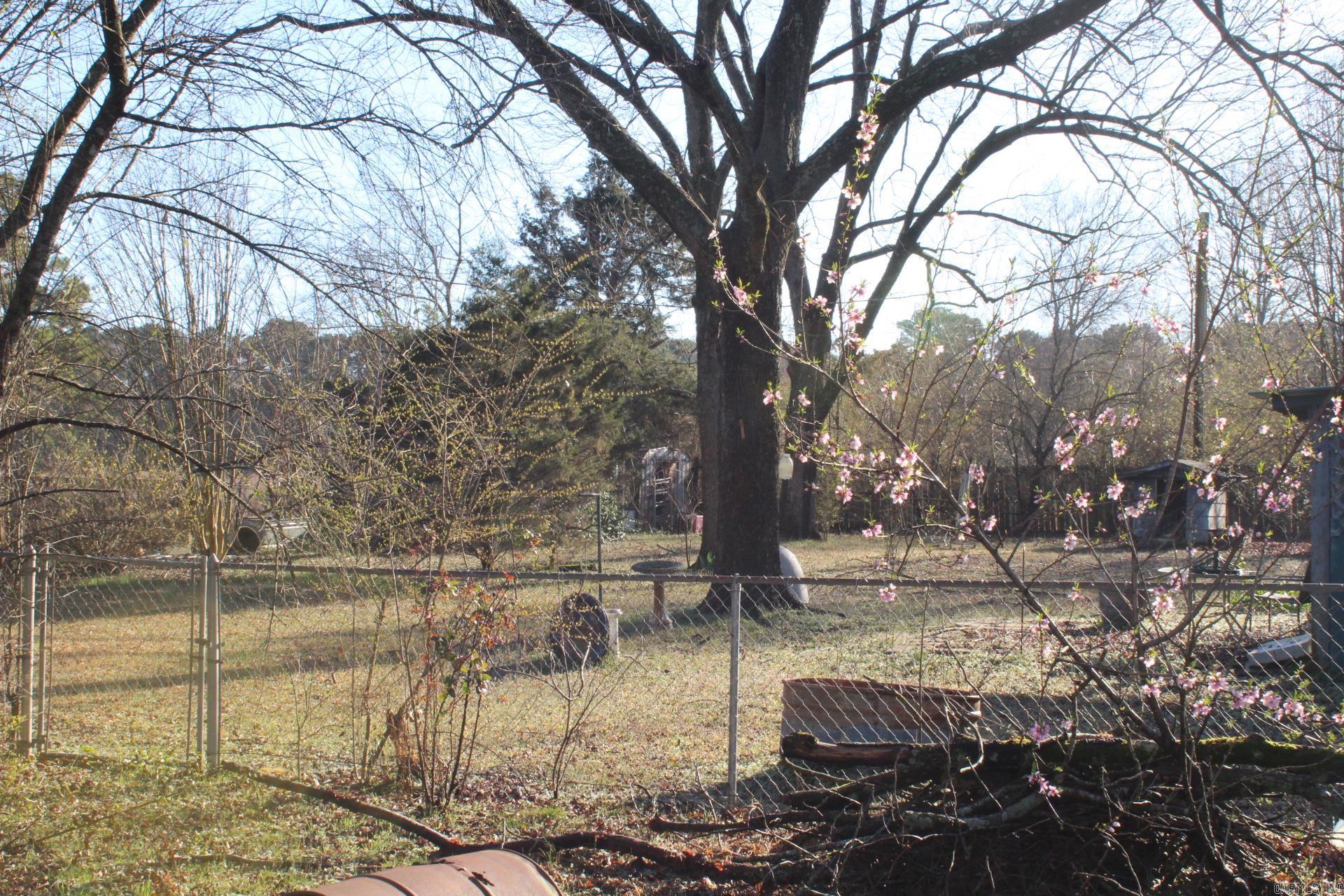 109 Cedar Lane Nashville, AR 71852