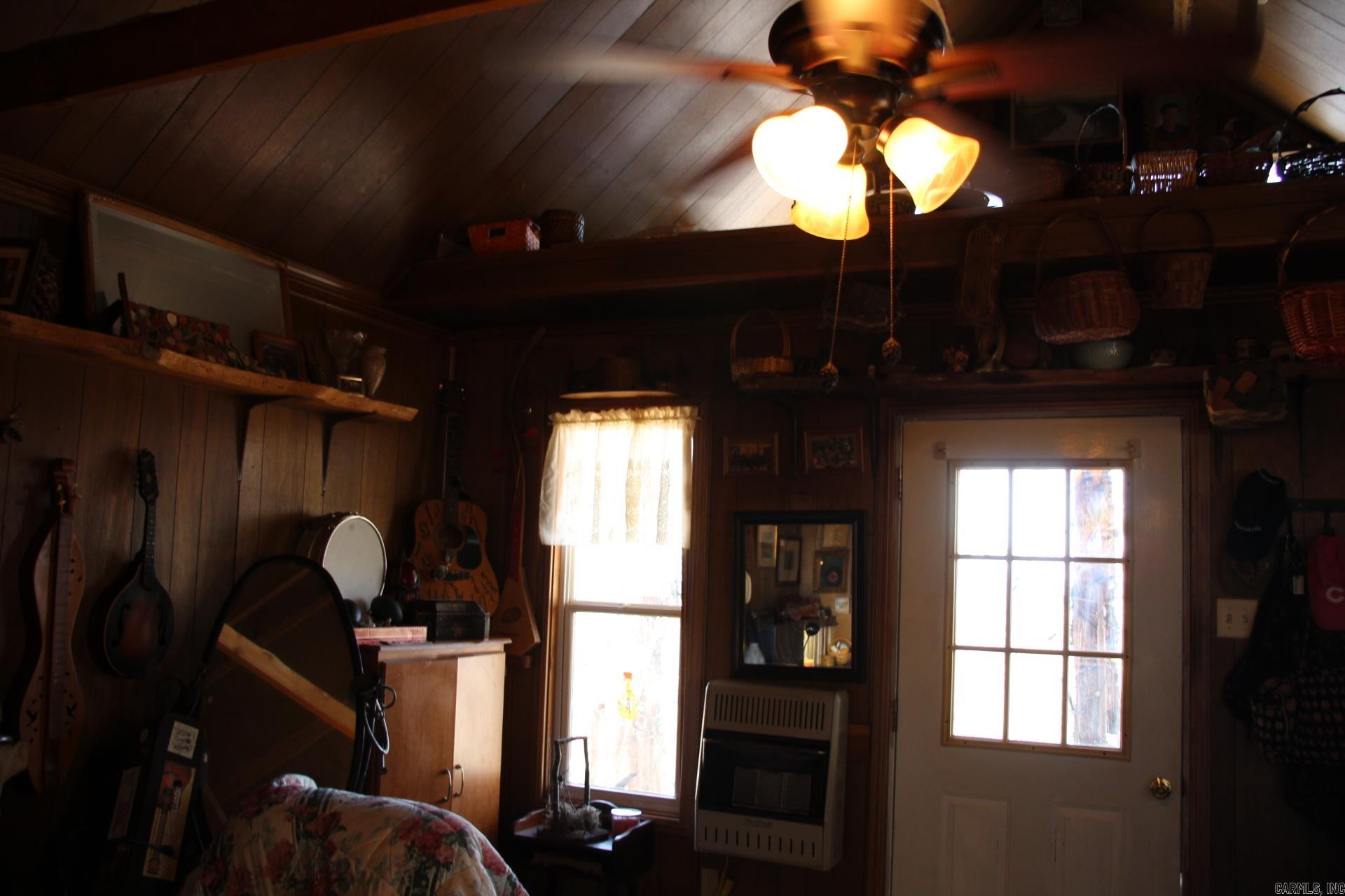 332  Longway  Yellville, AR