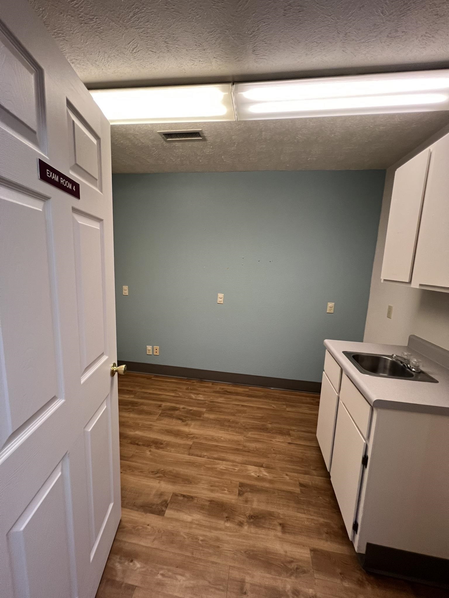 260  Main  Mammoth Spring, AR