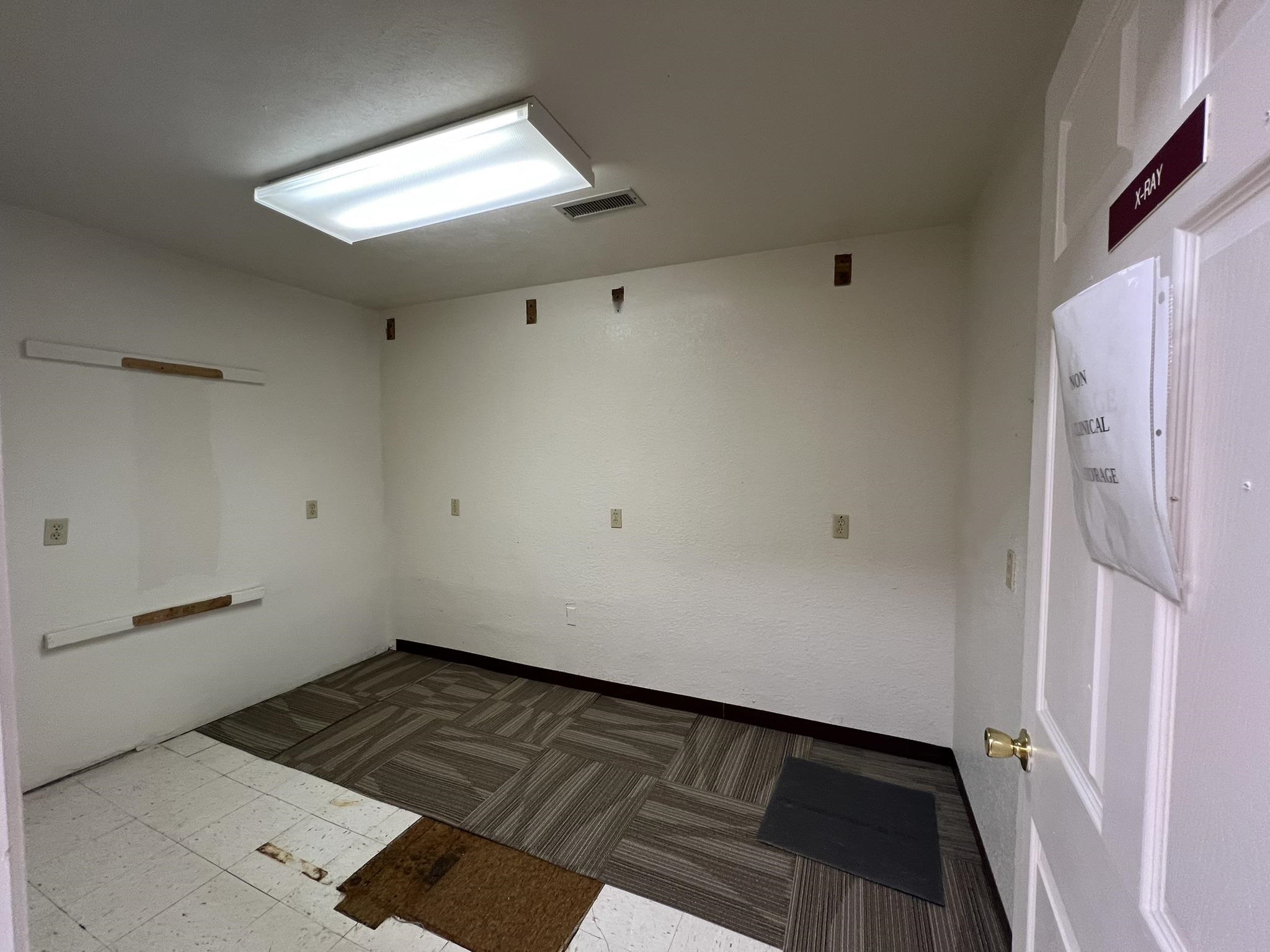 260  Main  Mammoth Spring, AR
