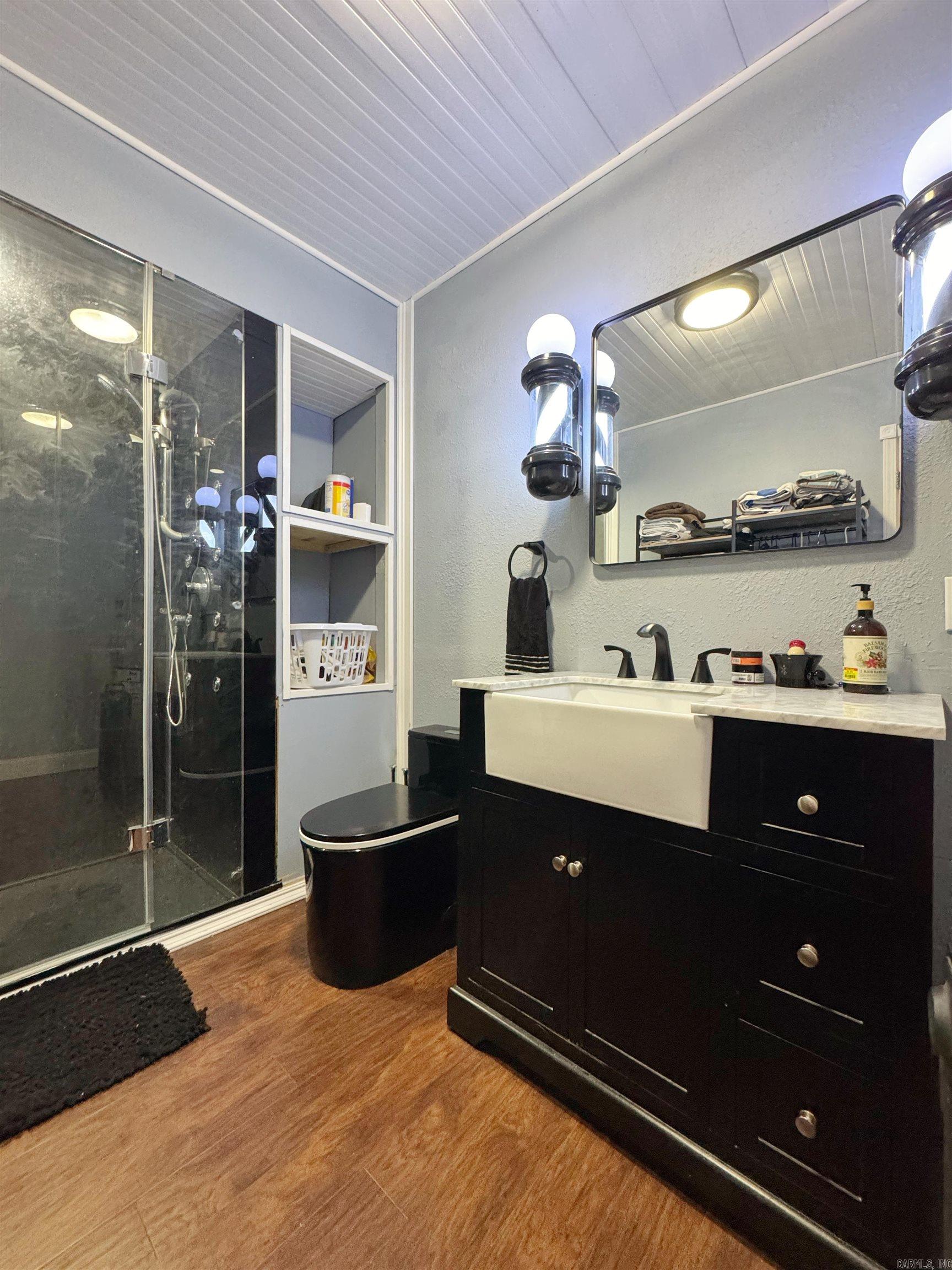 1123 N Greenwich  Russellville, AR