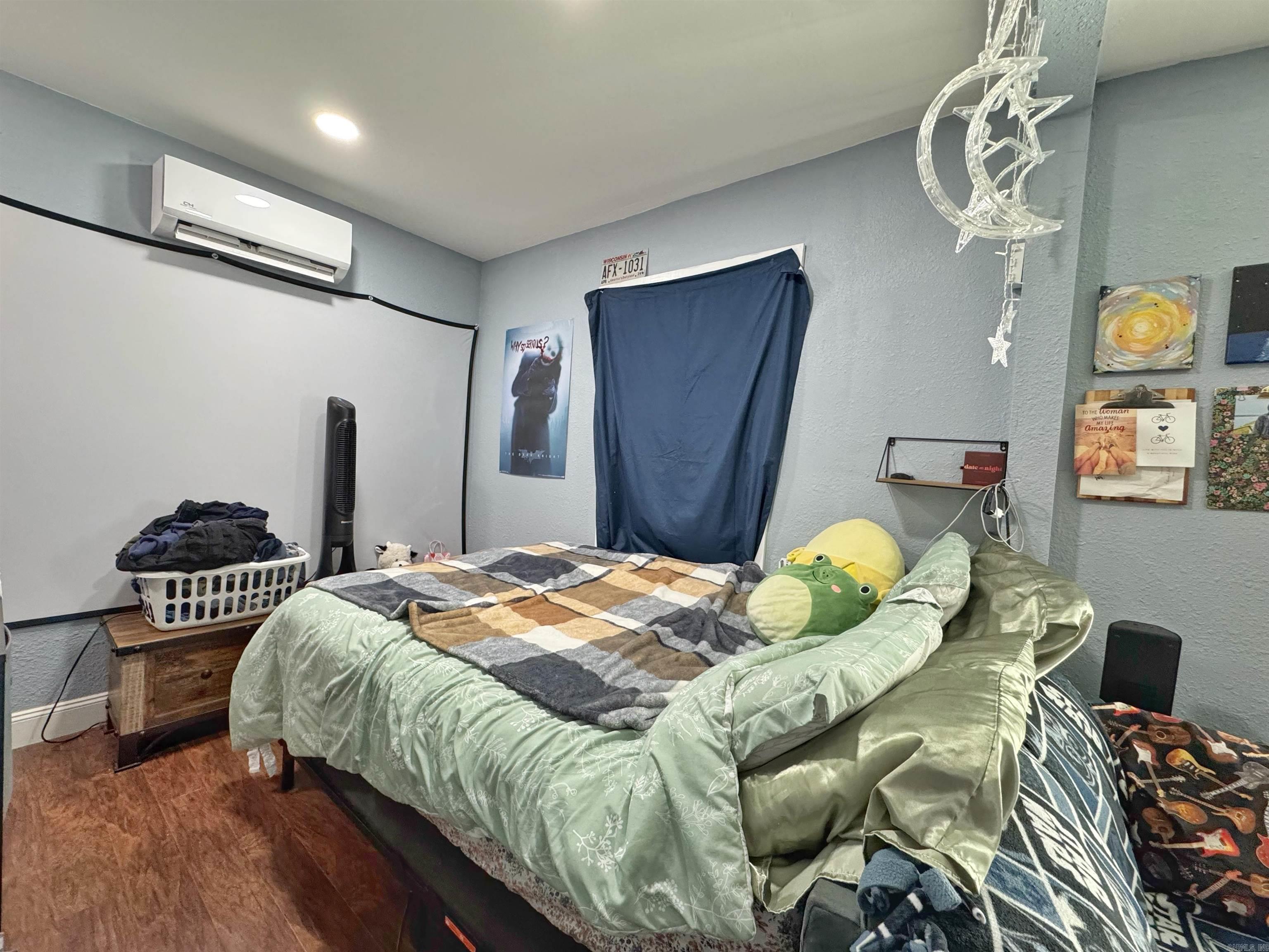 1123 N Greenwich  Russellville, AR