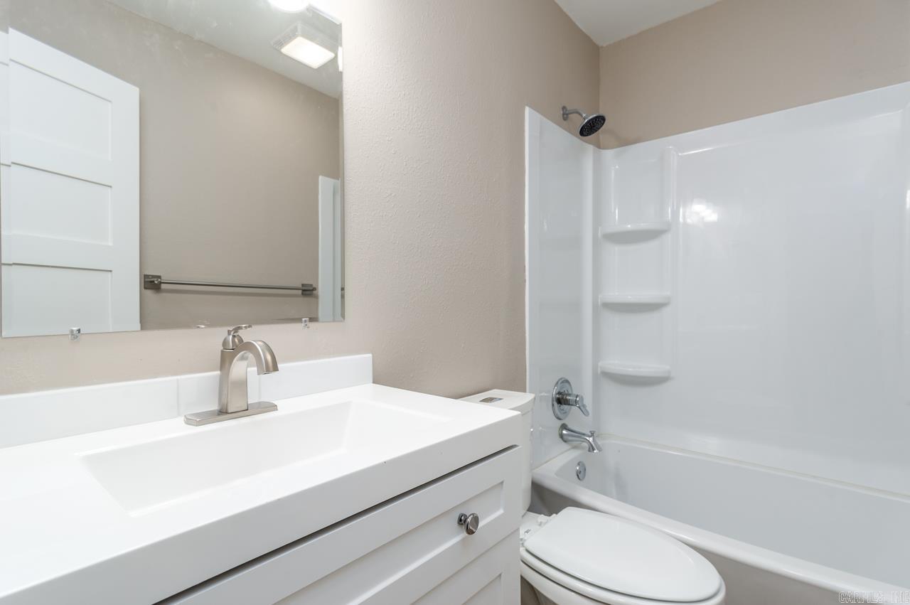 111  OYSTER BAY OVERLOOK  Hot Springs, AR