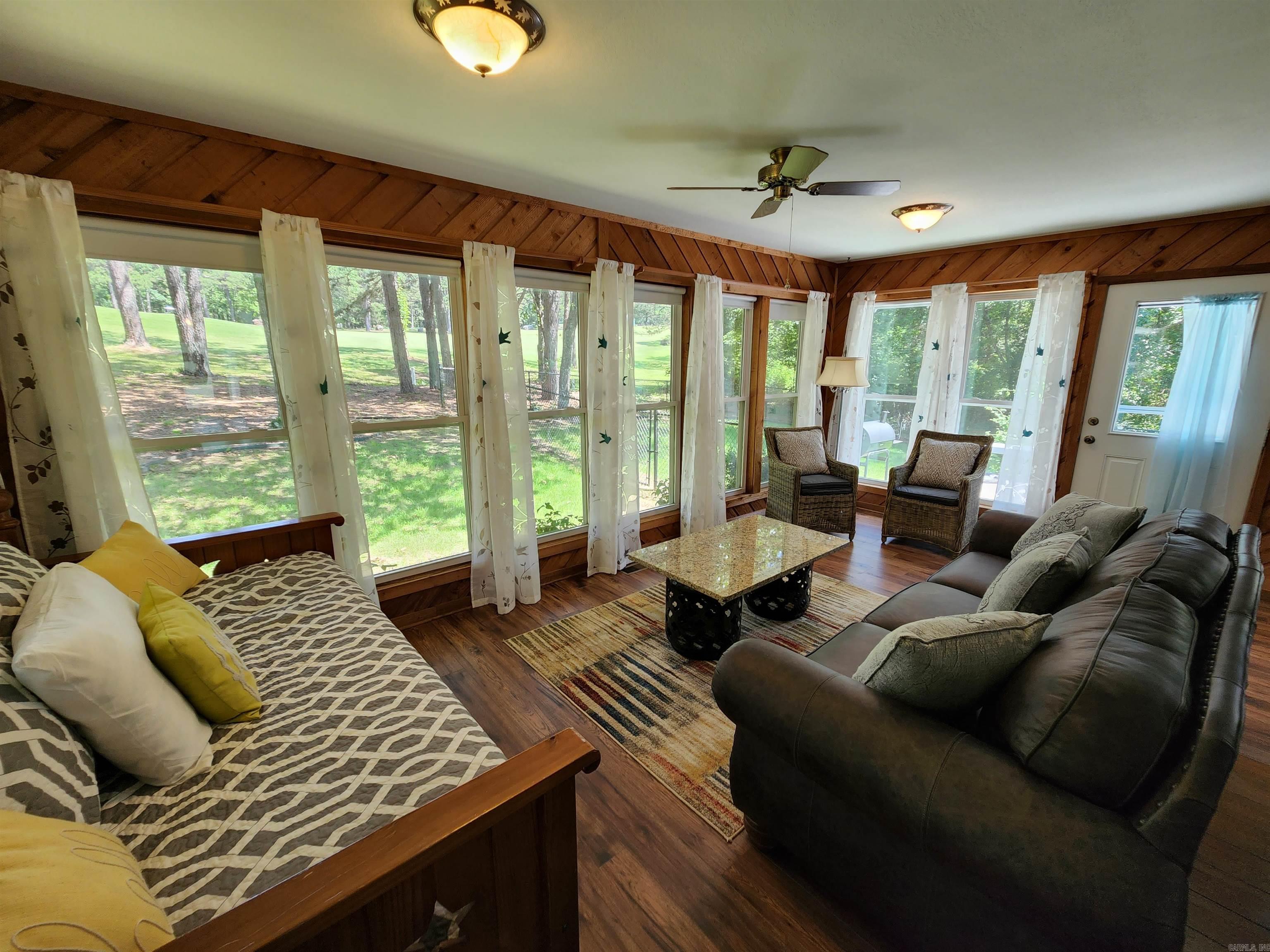 105  Edgemere  Fairfield Bay, AR