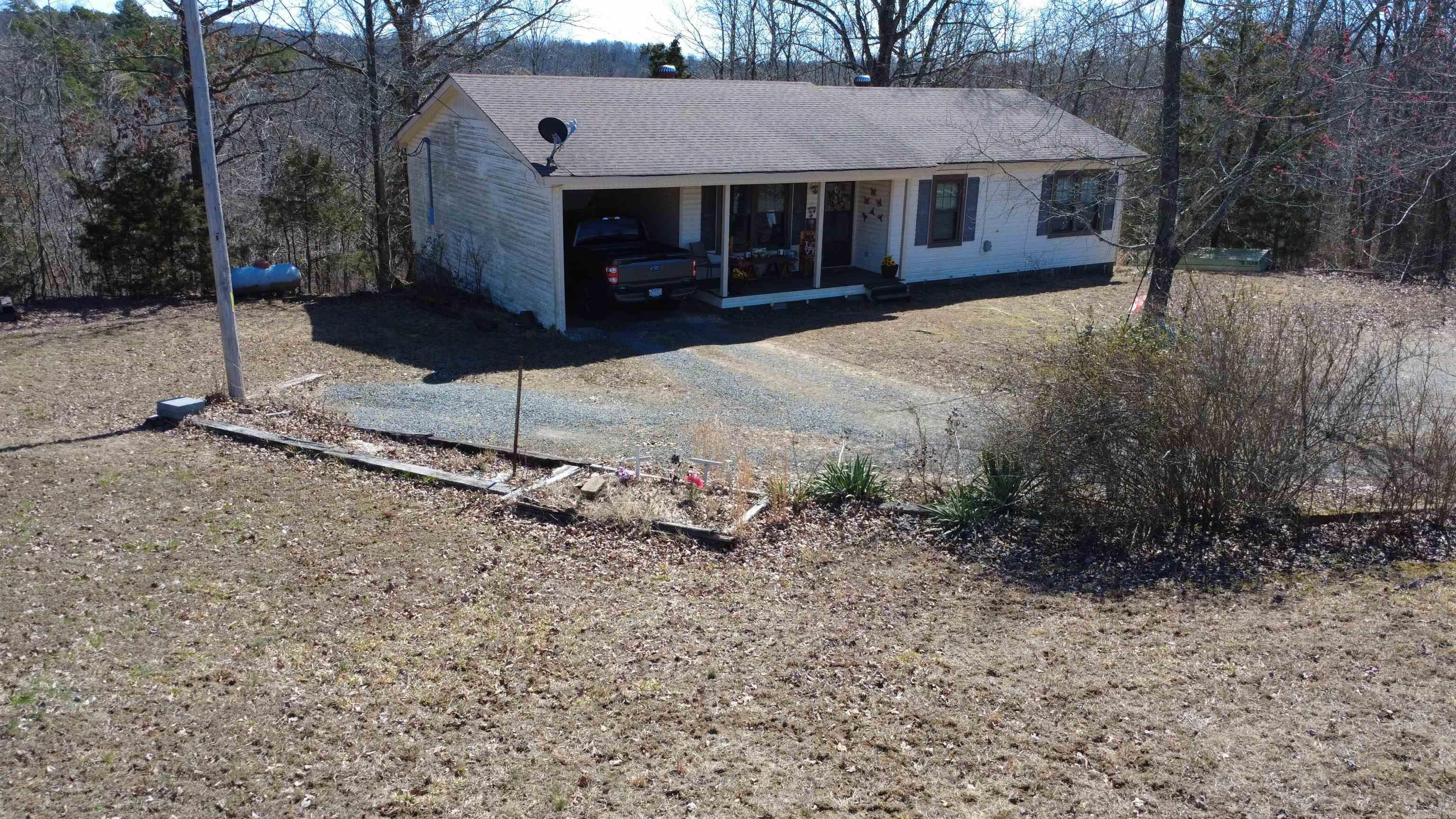 6068 110 Highway Clinton, AR 72031