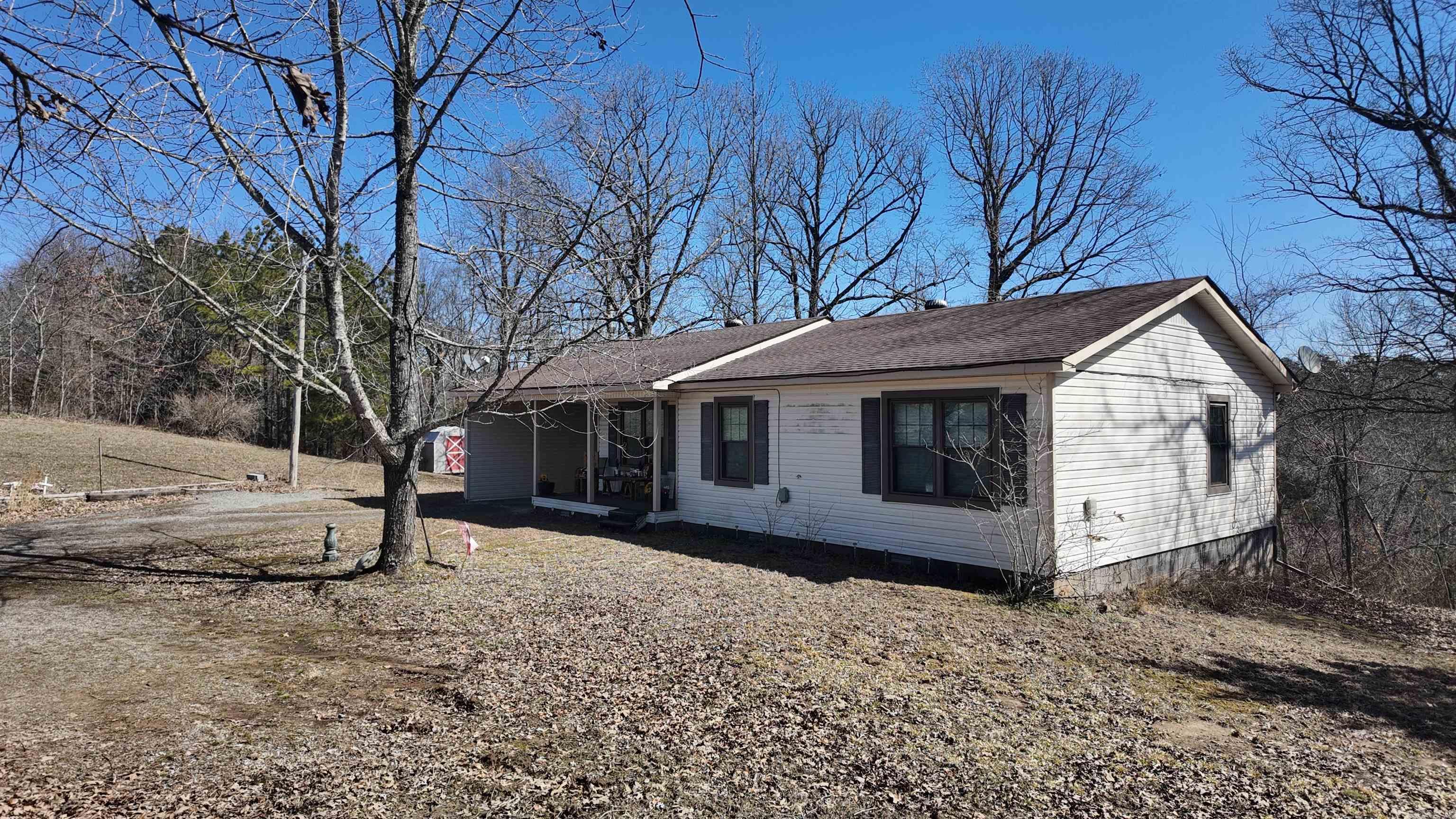 6068 110 Highway Clinton, AR 72031