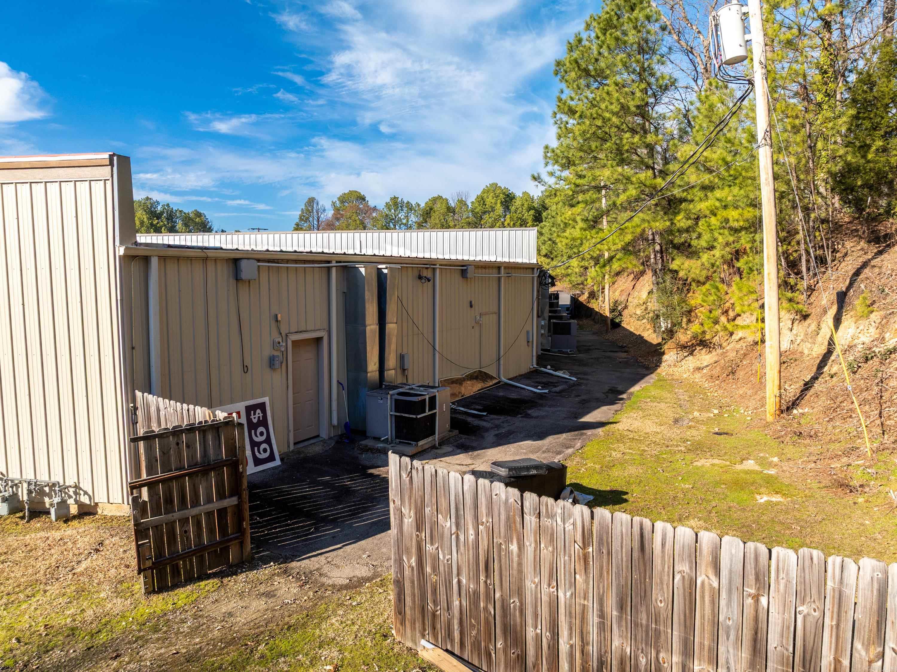 5001  Central Suites G&H Hot Springs, AR