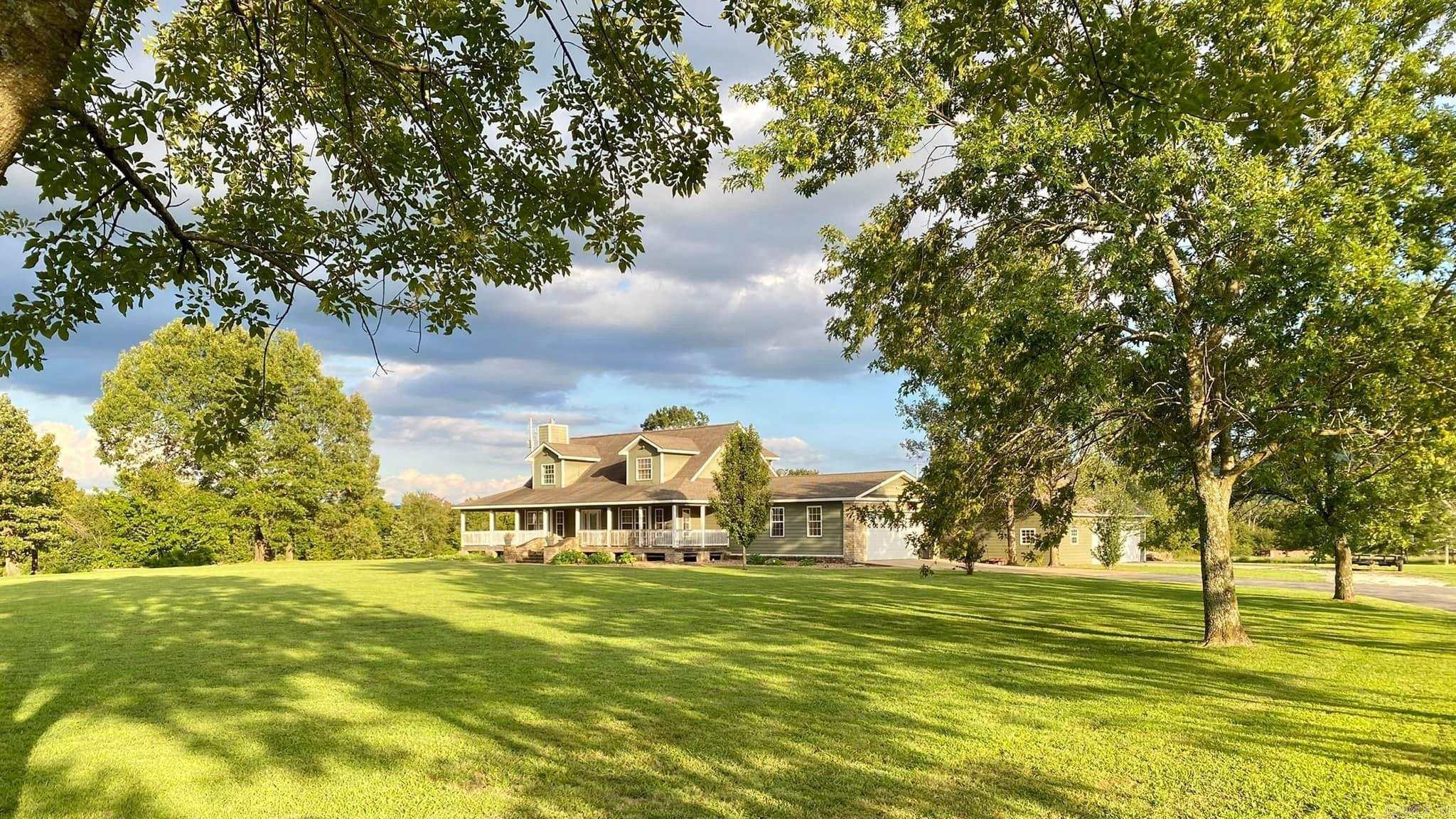 1013  Shipman  Mountain View, AR