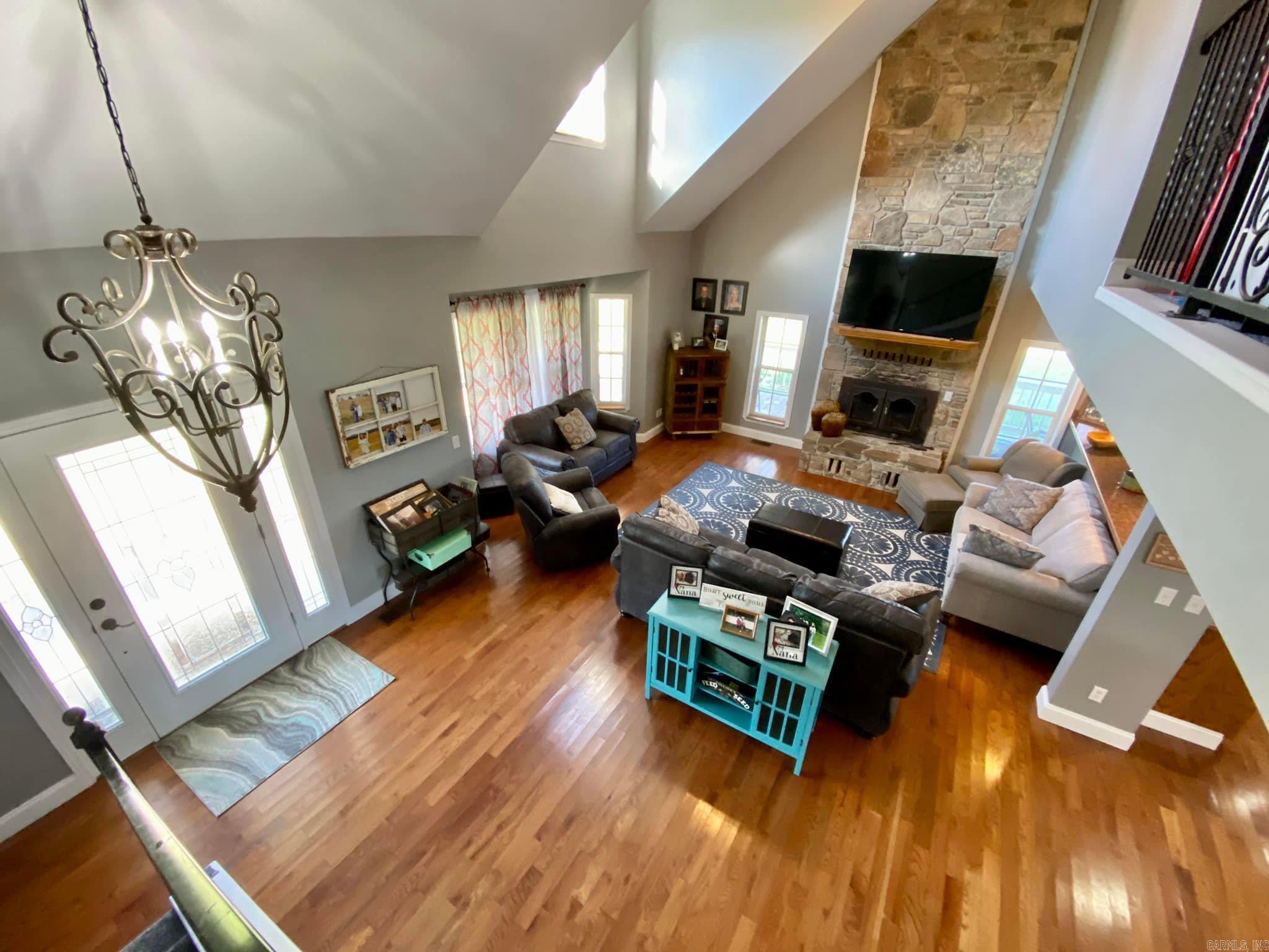 1013  Shipman  Mountain View, AR