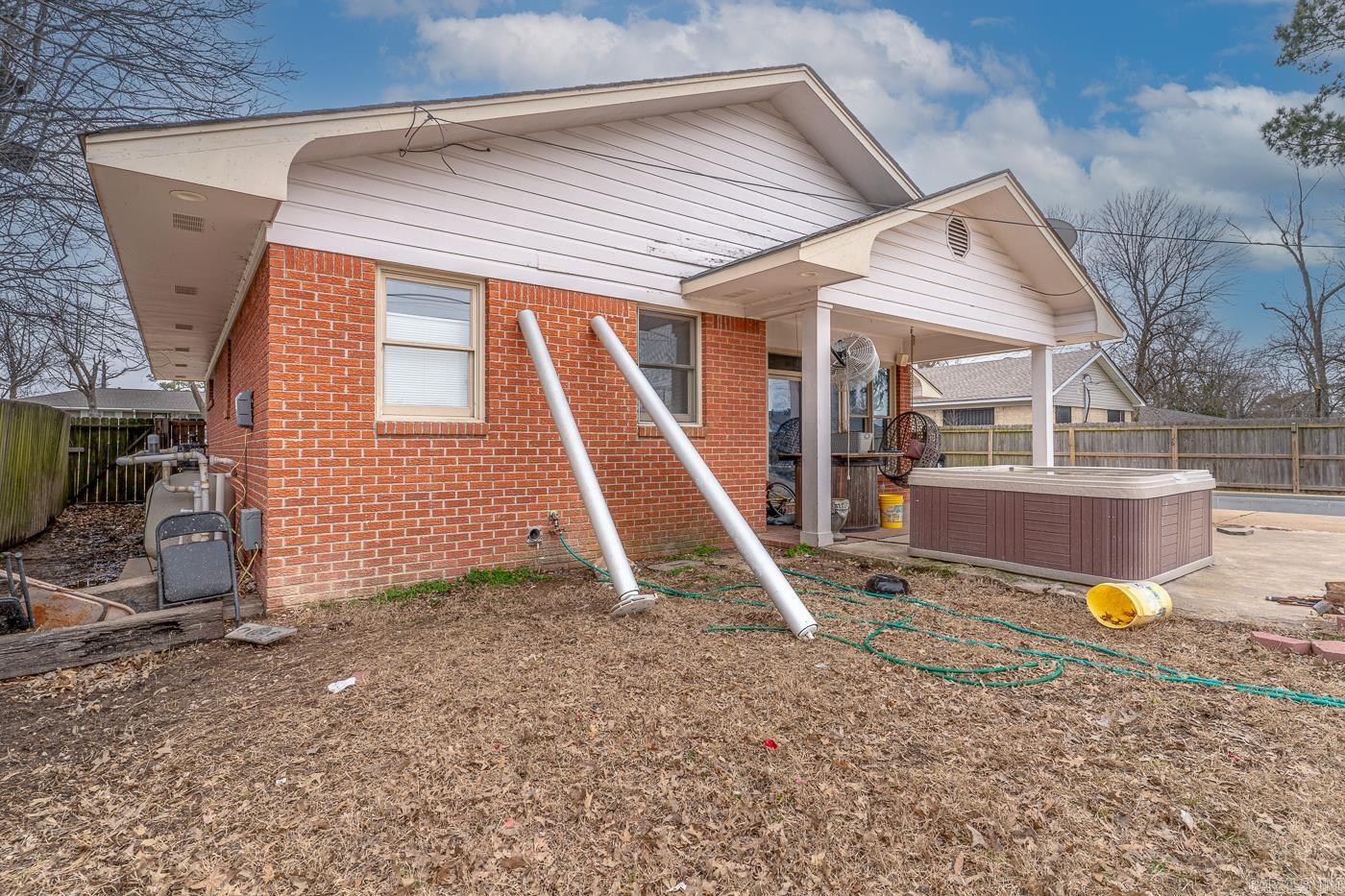 913 NW 5th  Walnut Ridge, AR