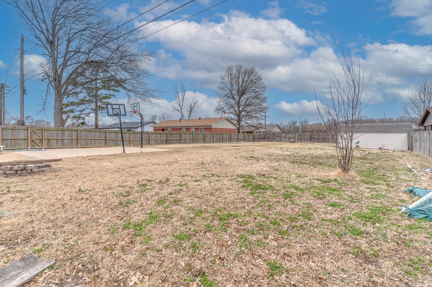 913 NW 5th  Walnut Ridge, AR