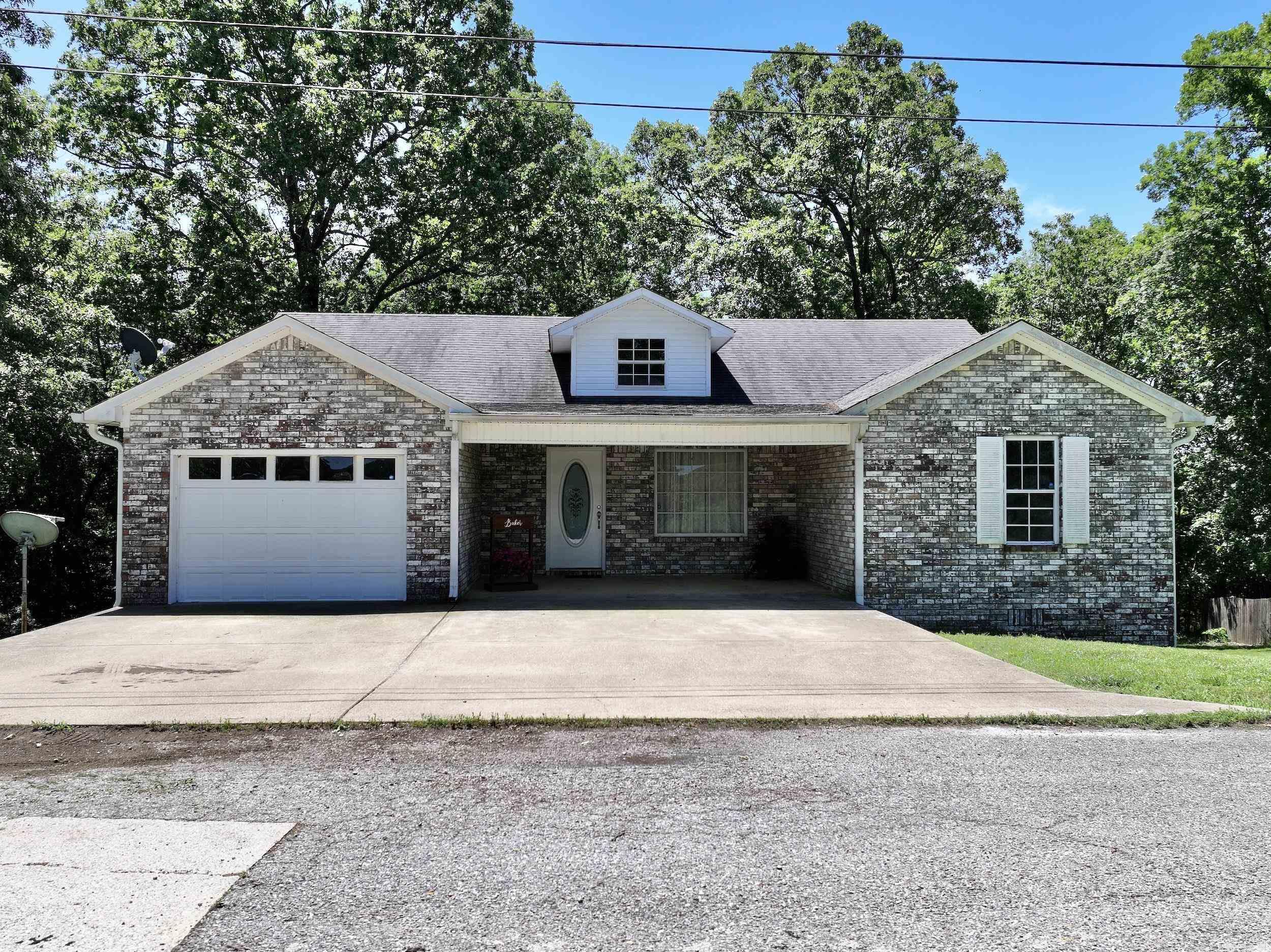 239  Perry  Glenwood, AR