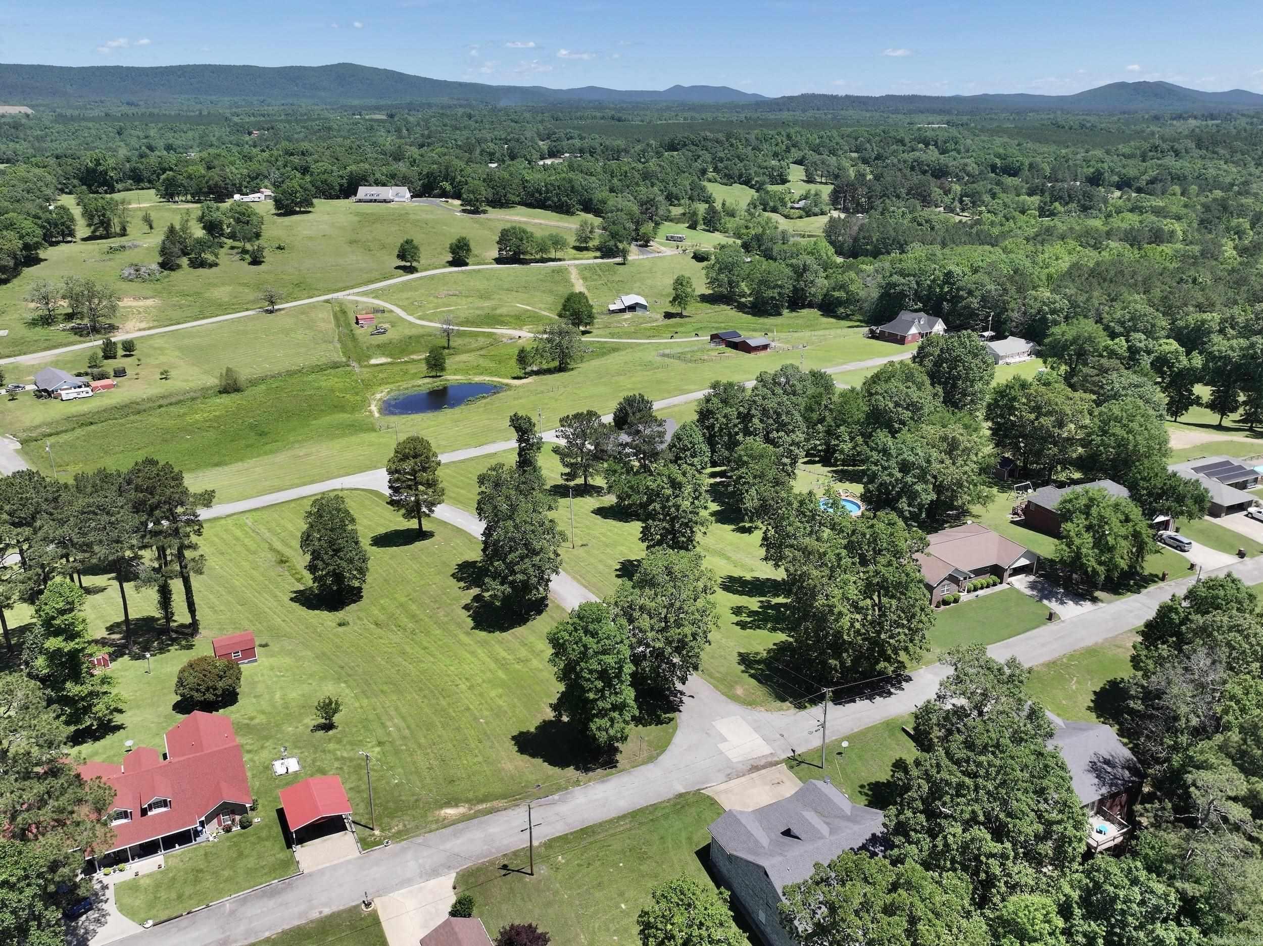 239  Perry  Glenwood, AR
